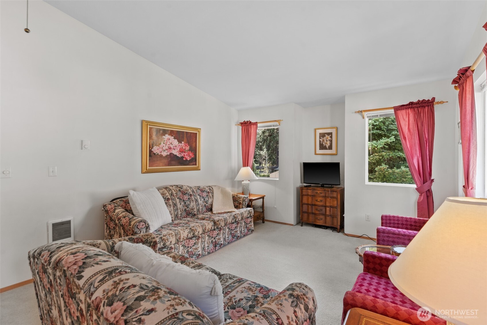 480 Alpine Place