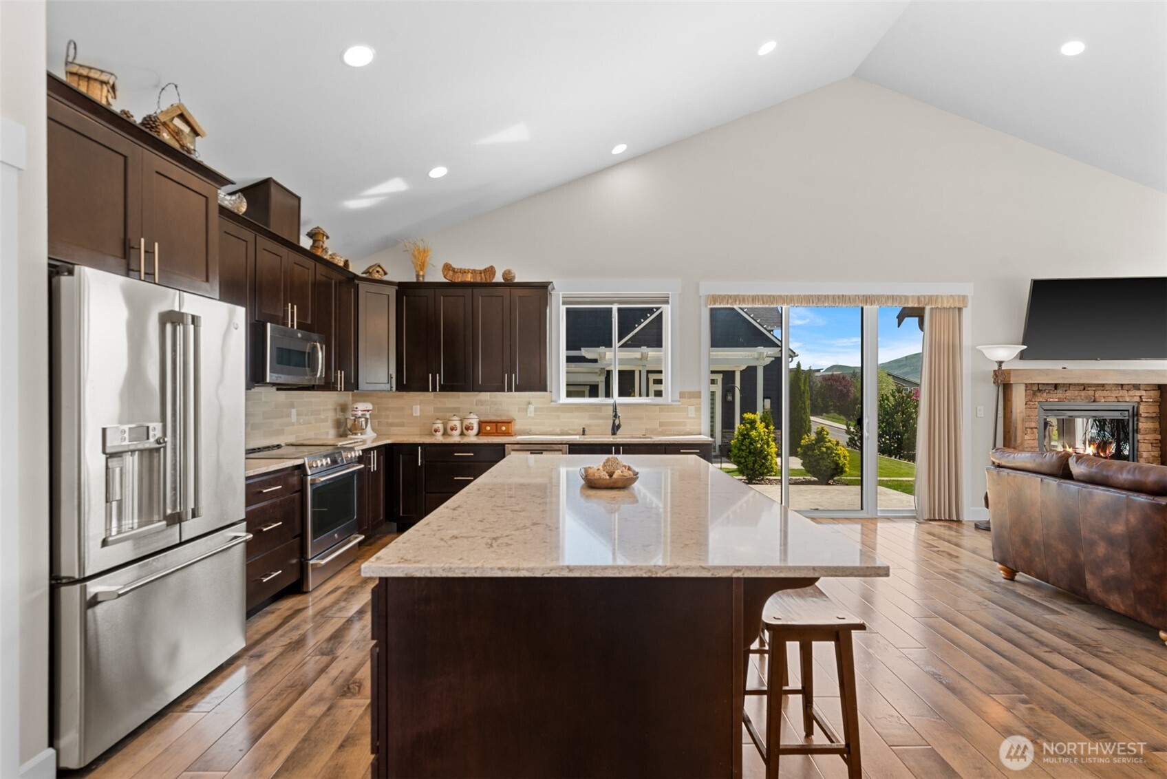 2741 SE Falcon View Drive