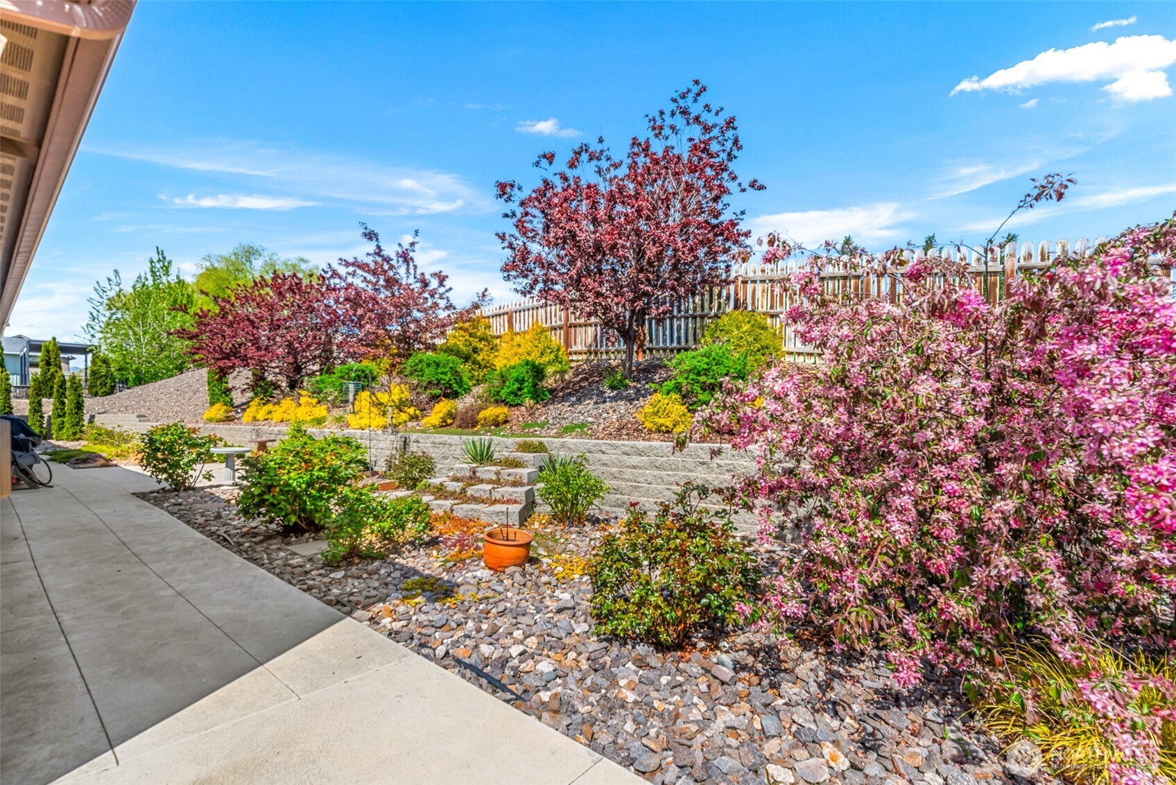 2741 SE Falcon View Drive
