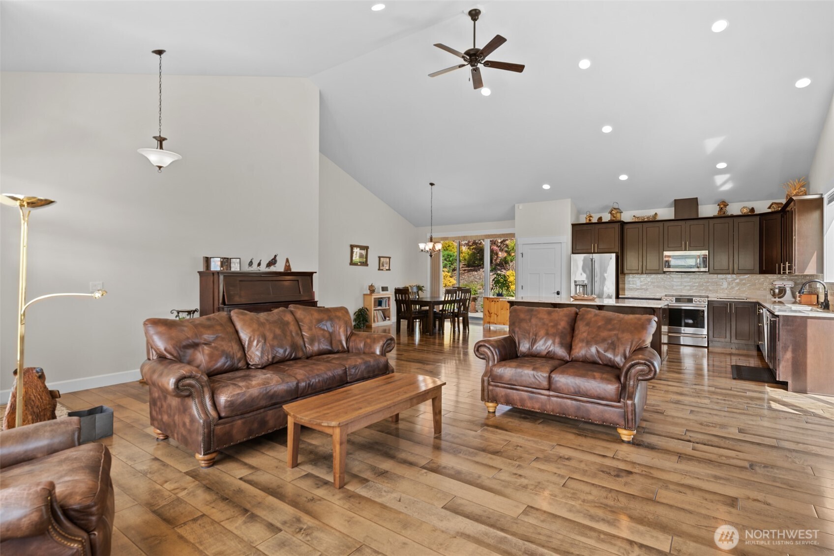 2741 SE Falcon View Drive