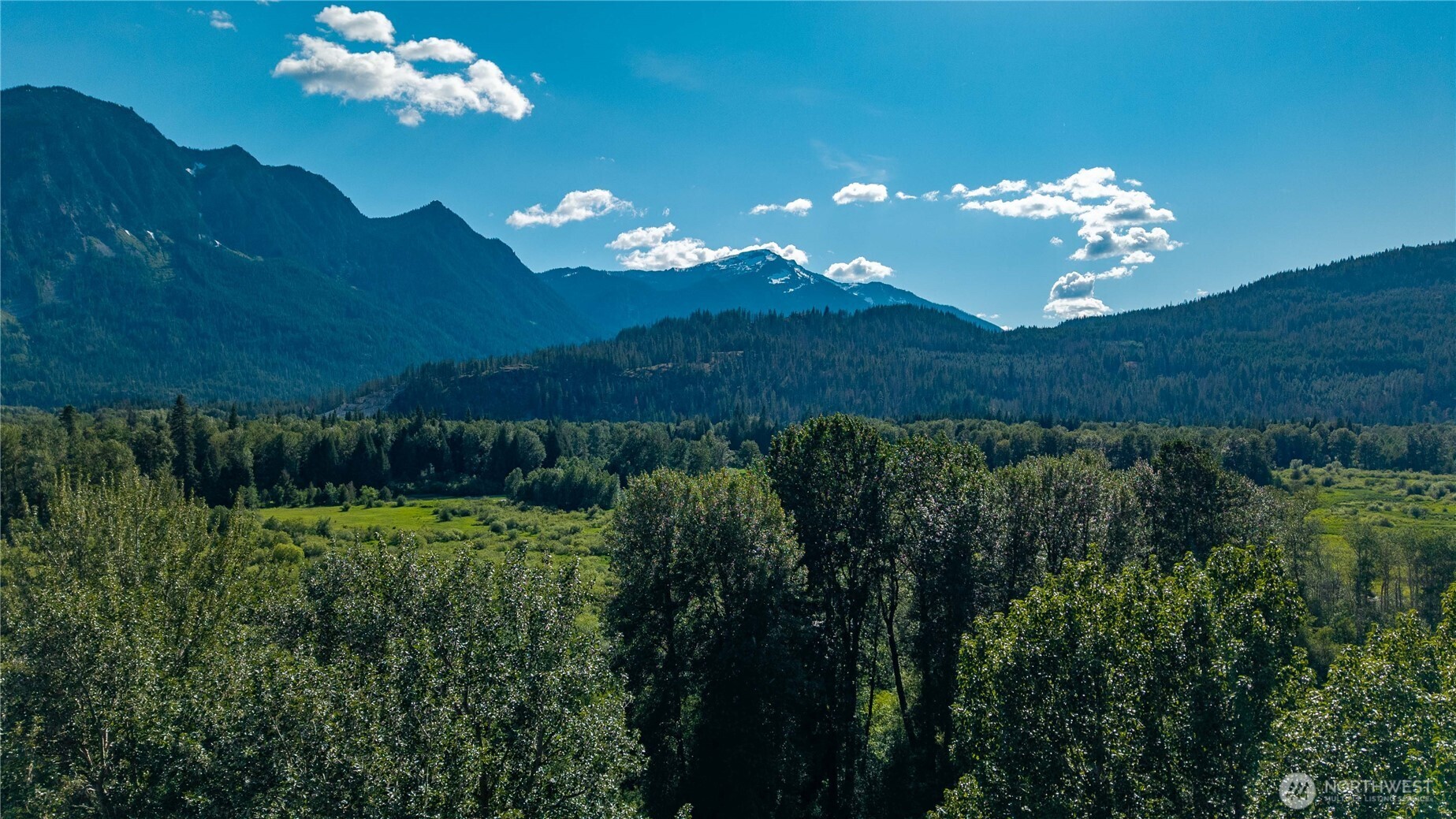 0 NNA Lake Wenatchee Highway