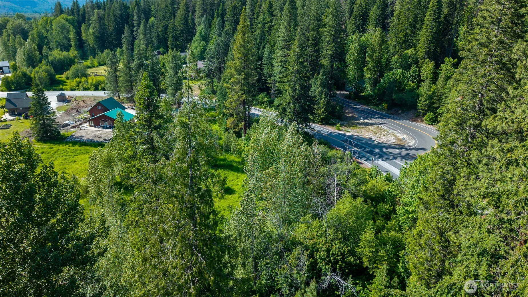 0 NNA Lake Wenatchee Highway