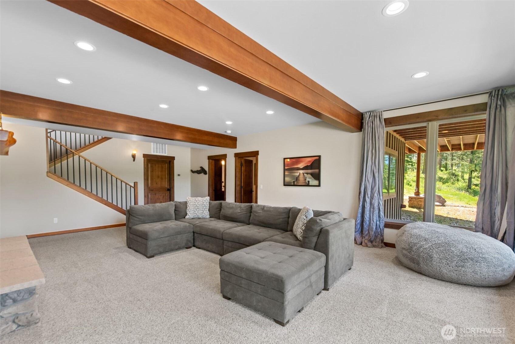 239 Foxridge Lane