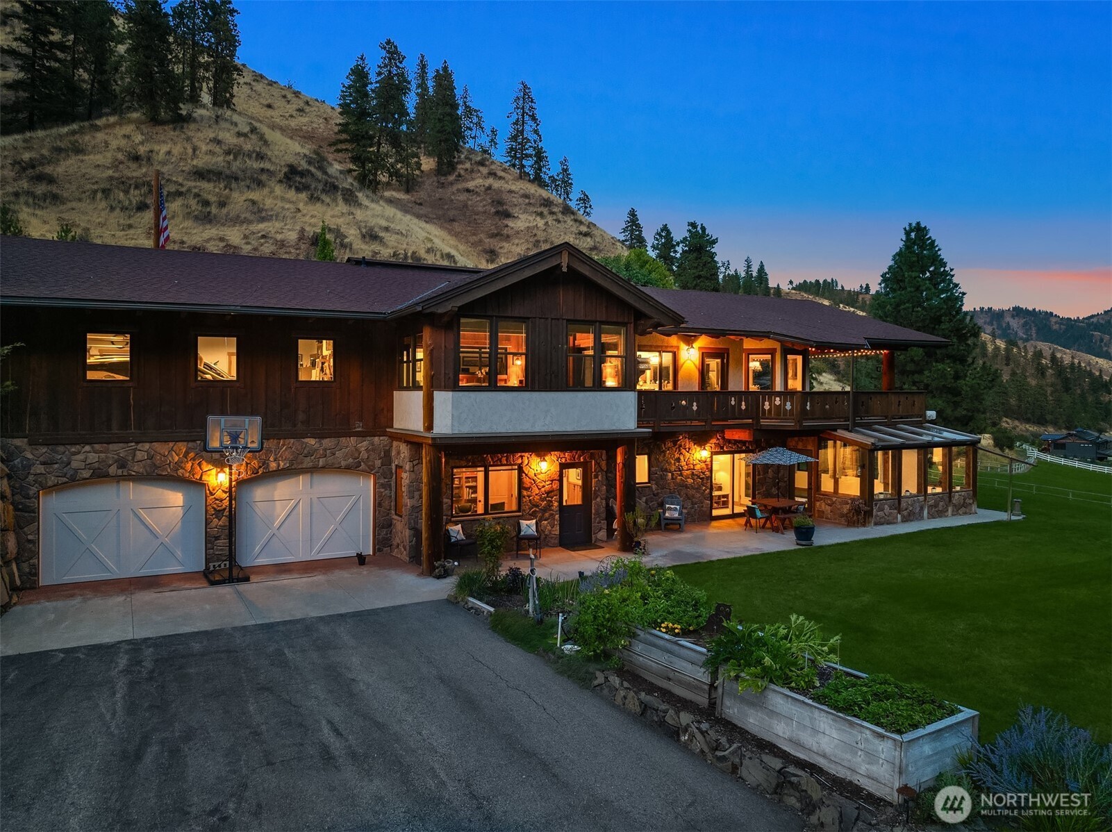 951 Willems Road