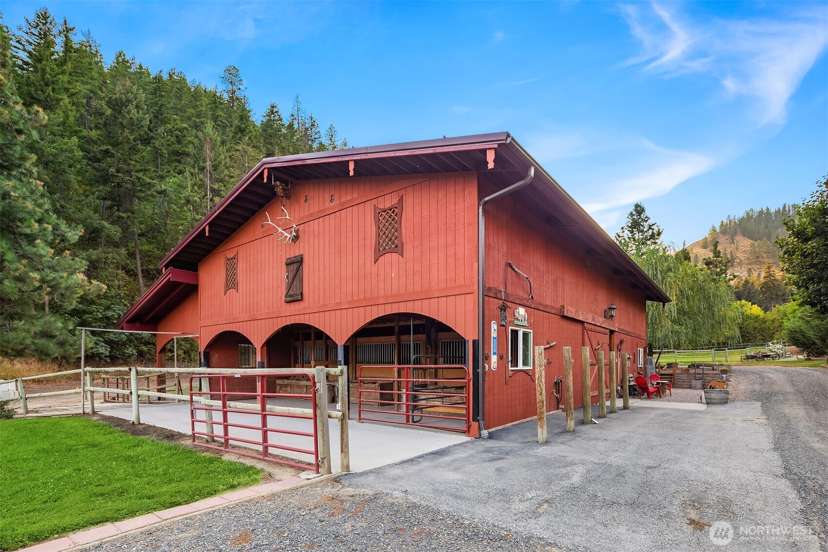 951 Willems Road