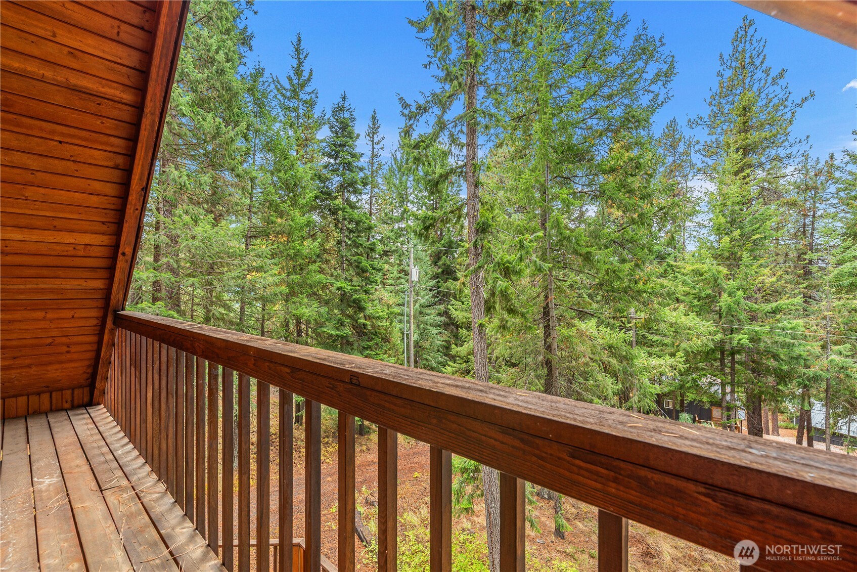 2471 Tamarack Crest Dr.