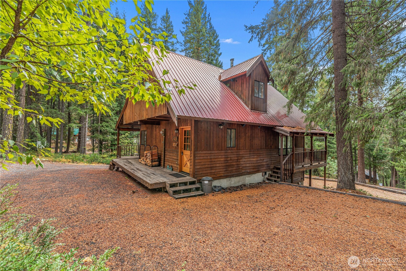 2471 Tamarack Crest Dr.