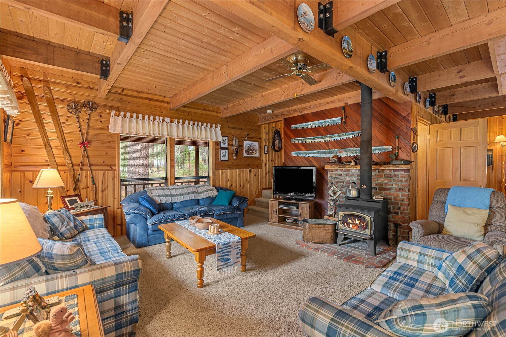 2471 Tamarack Crest Dr.