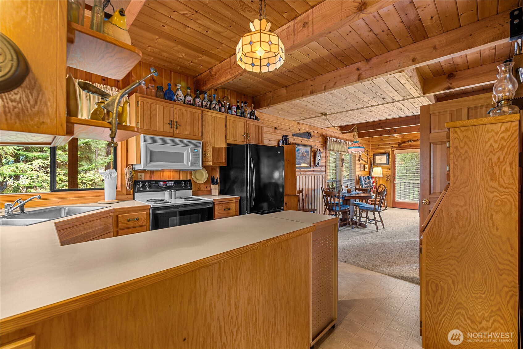 2471 Tamarack Crest Dr.