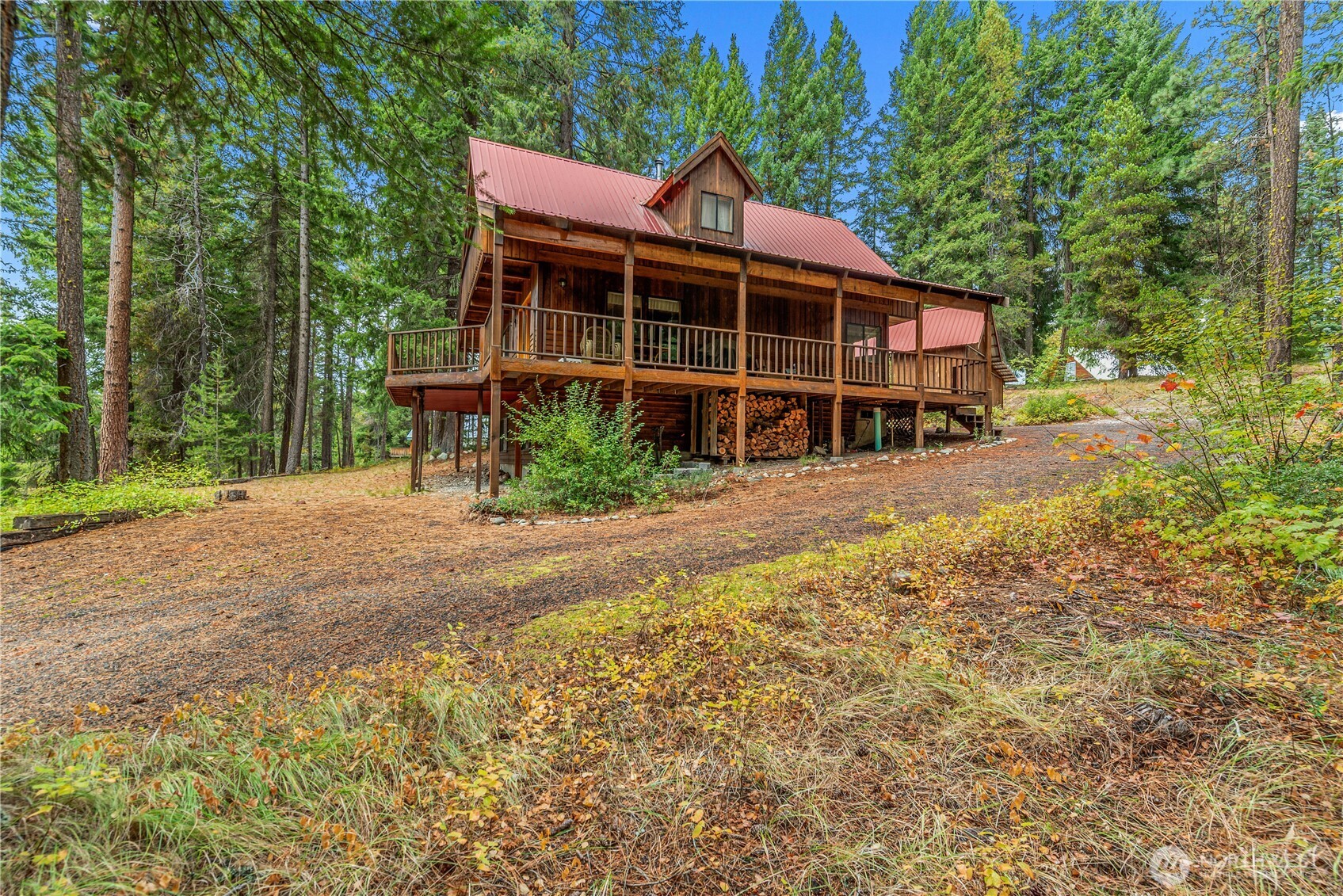2471 Tamarack Crest Dr.