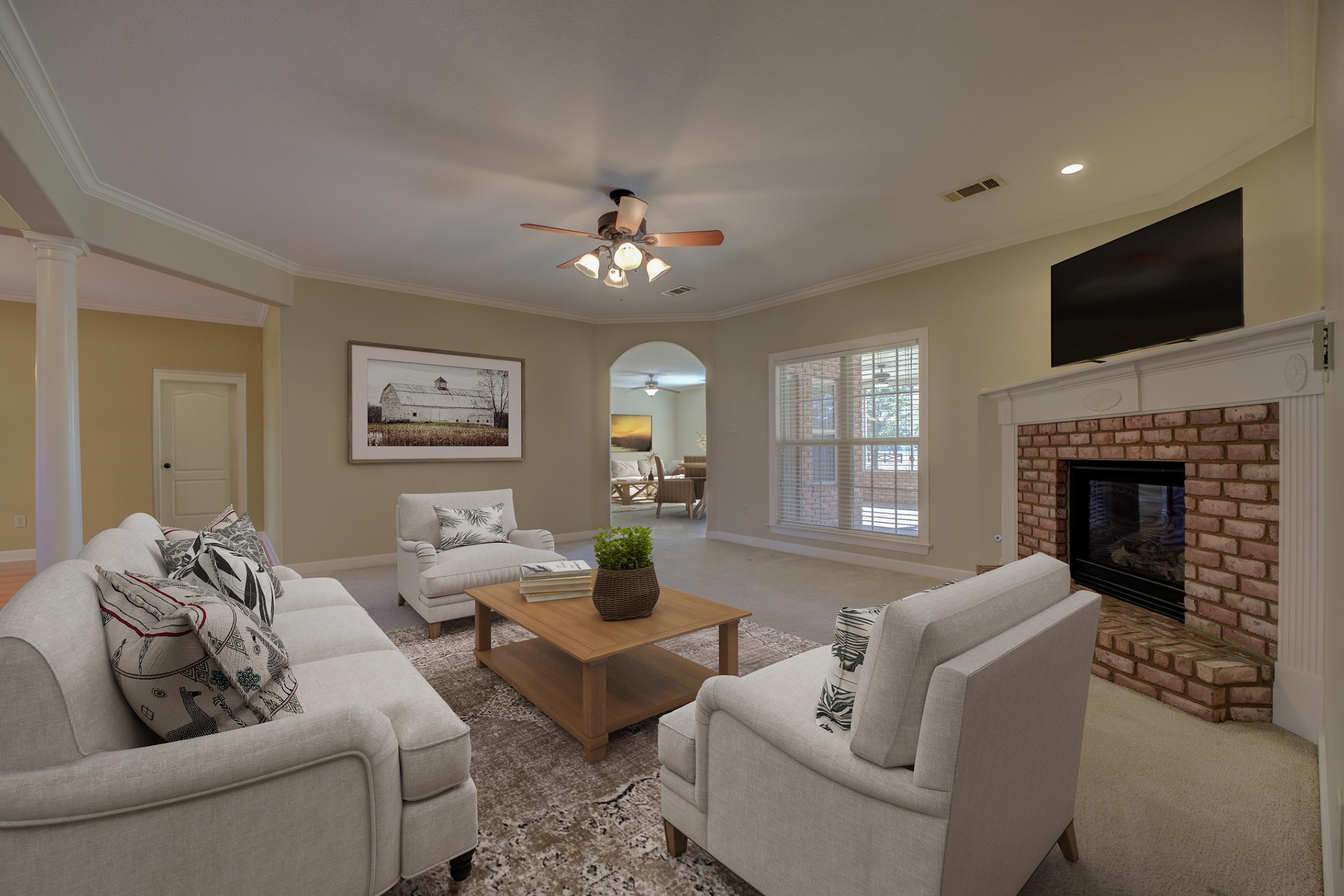 290 SELLERS DR