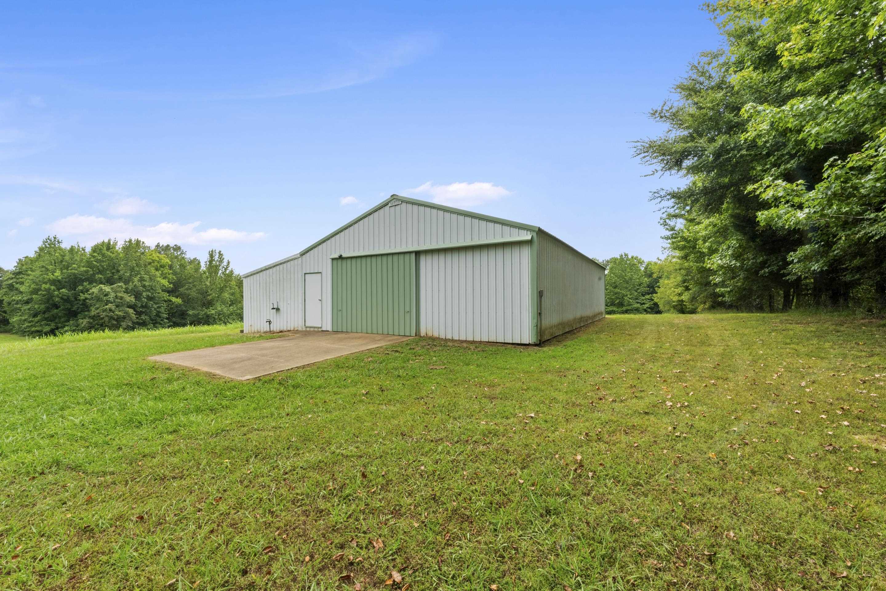 1460 SIDES DR