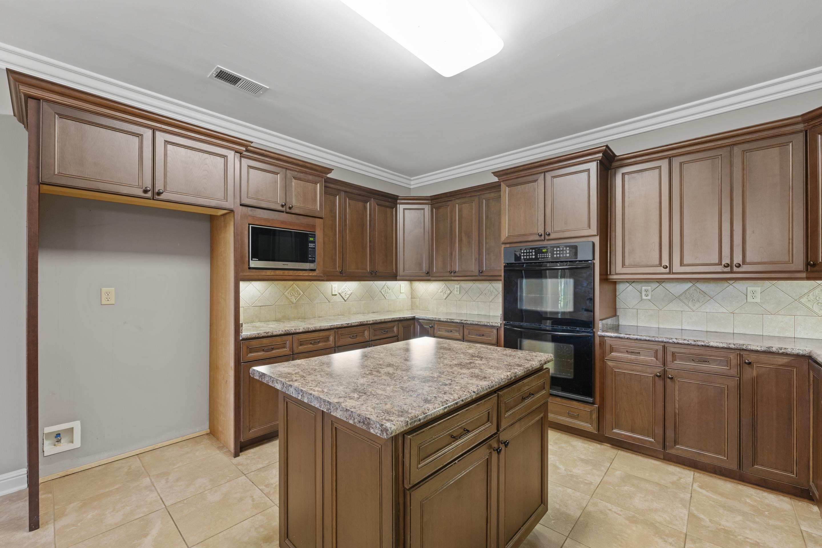 1460 SIDES DR