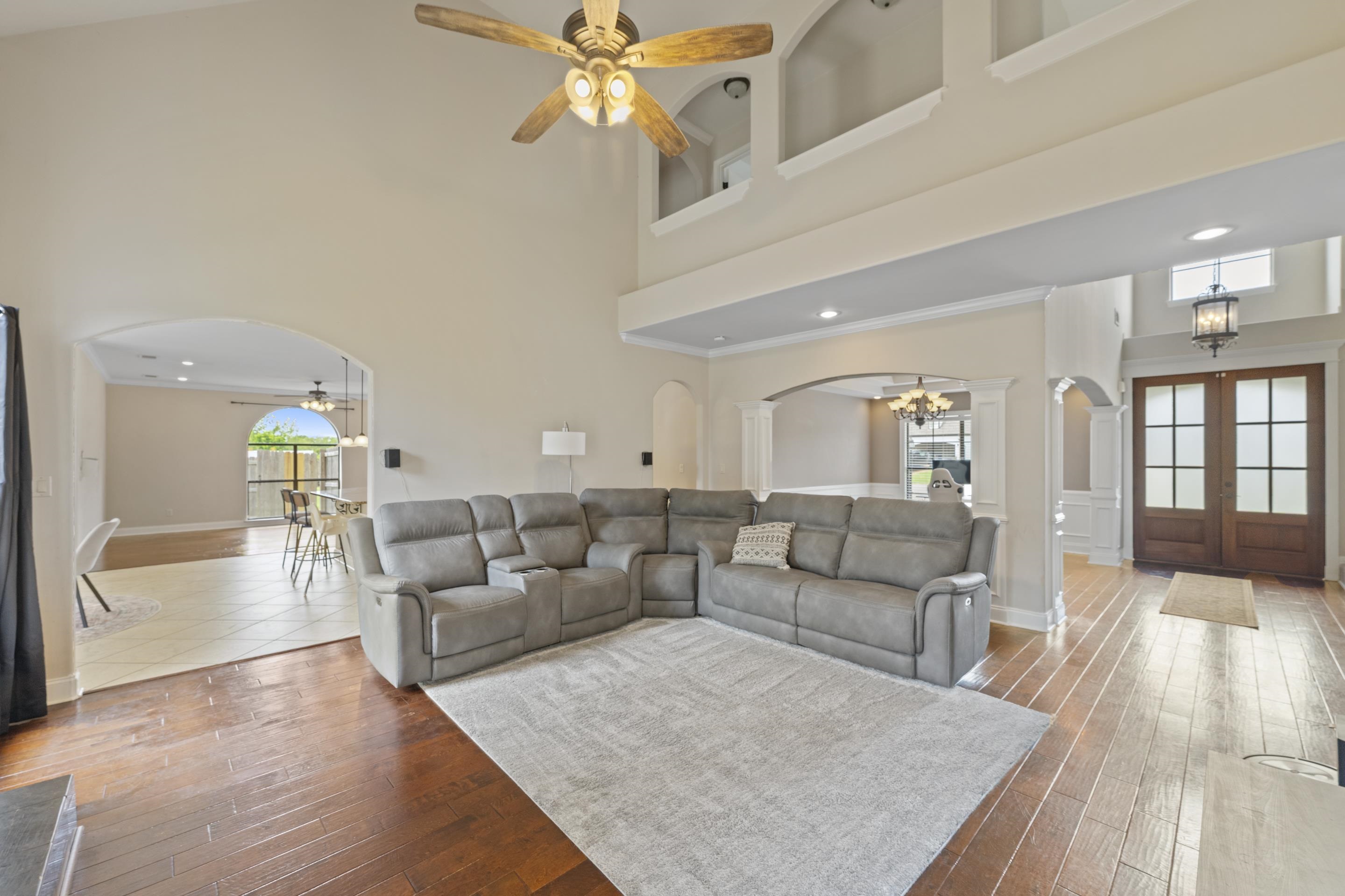 310 MISTY FIELDS CV