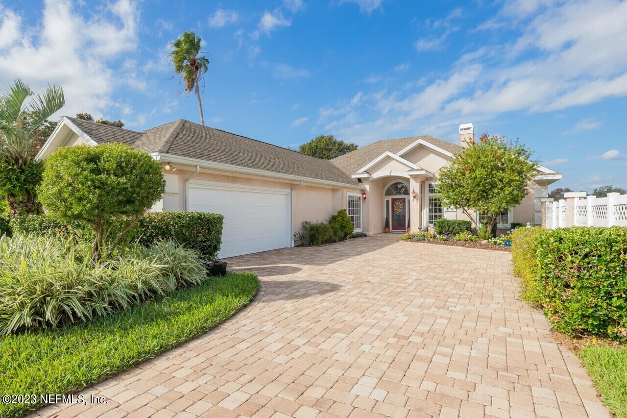 505 LAKEWAY Drive