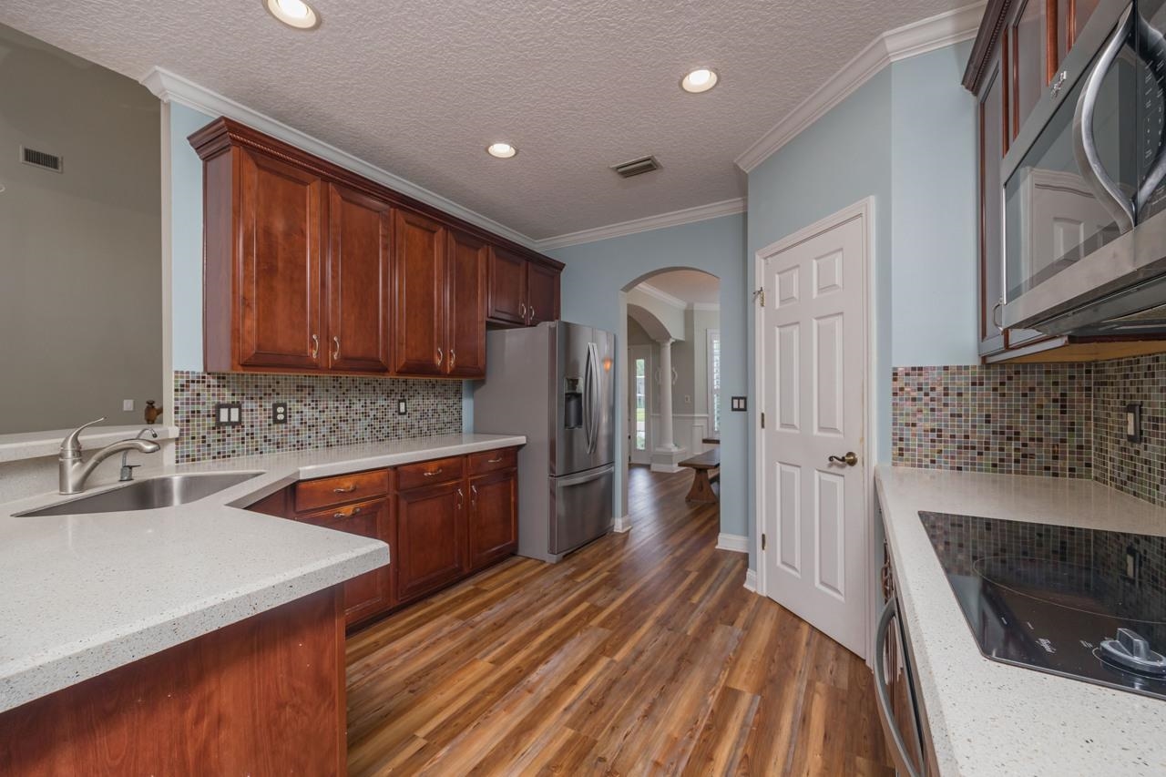 1300 Turtle Dunes Ct