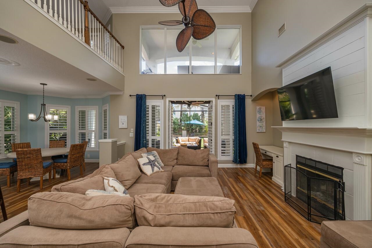 1300 Turtle Dunes Ct