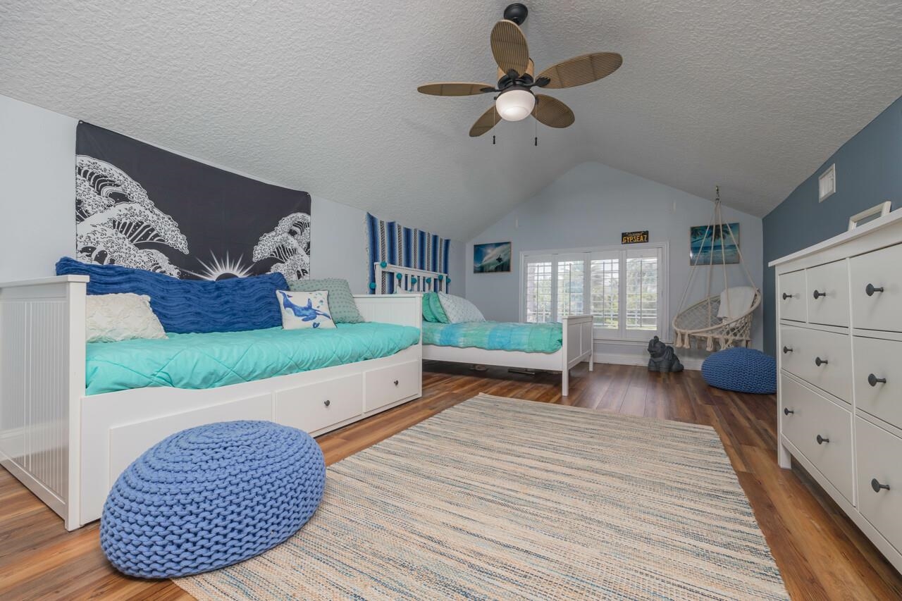 1300 Turtle Dunes Ct