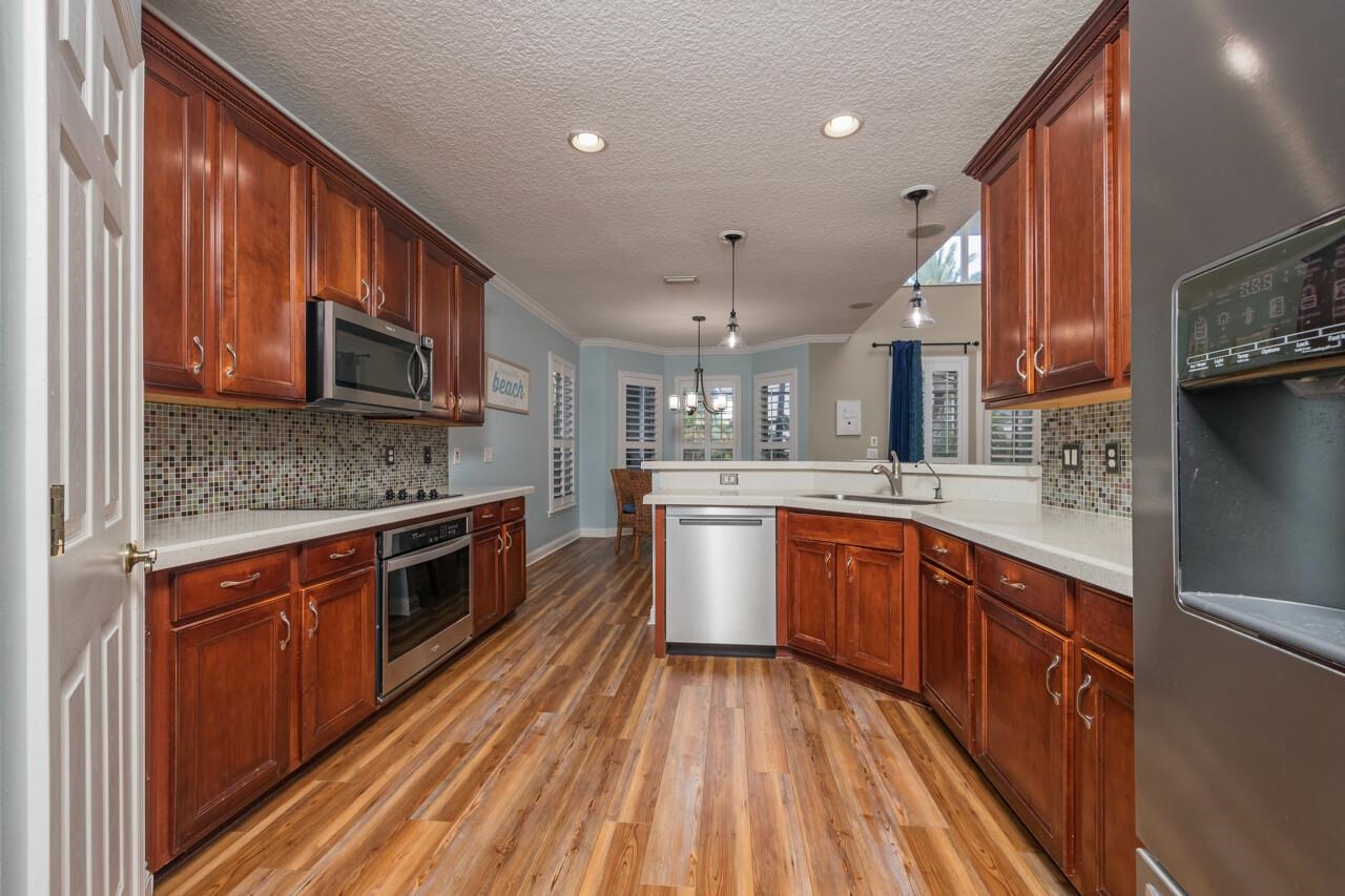 1300 Turtle Dunes Ct