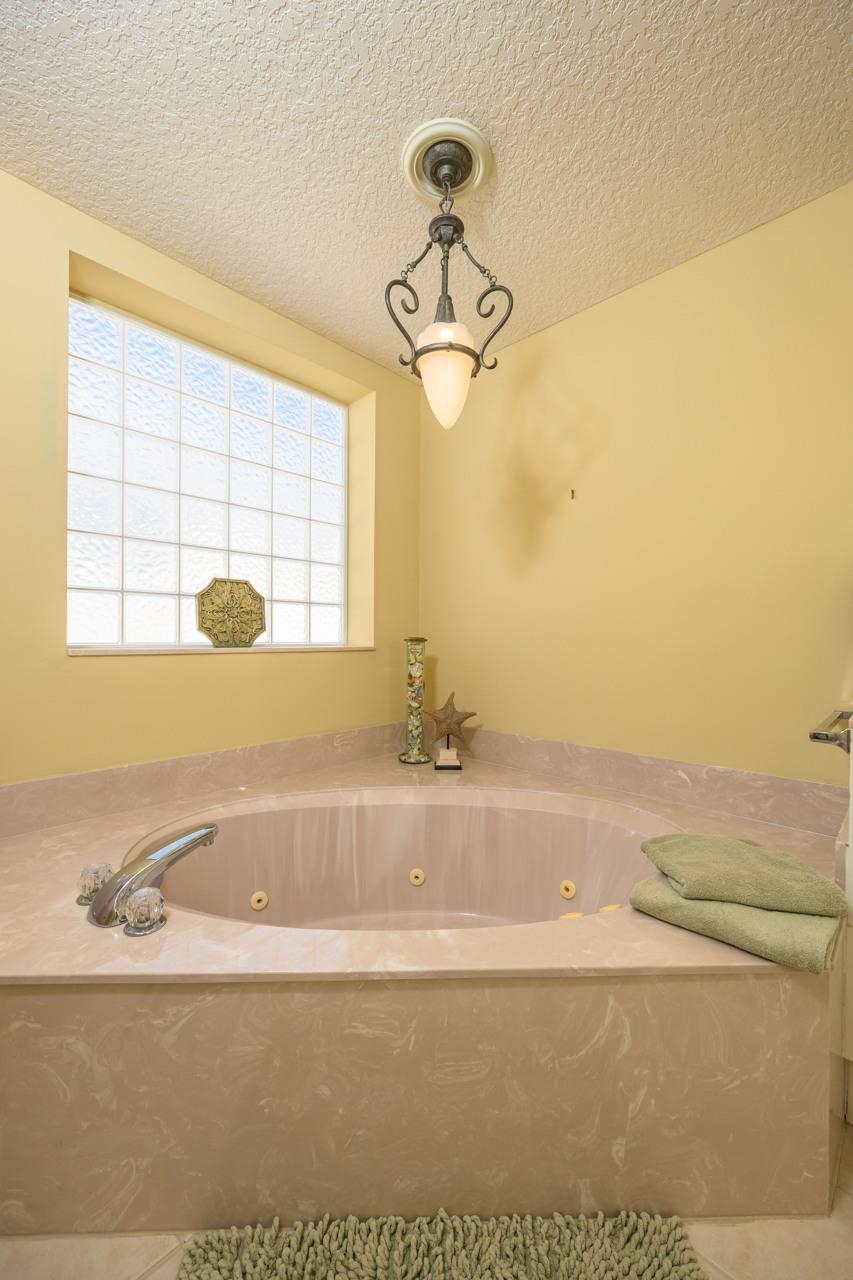 334 Marshside Dr. N.
