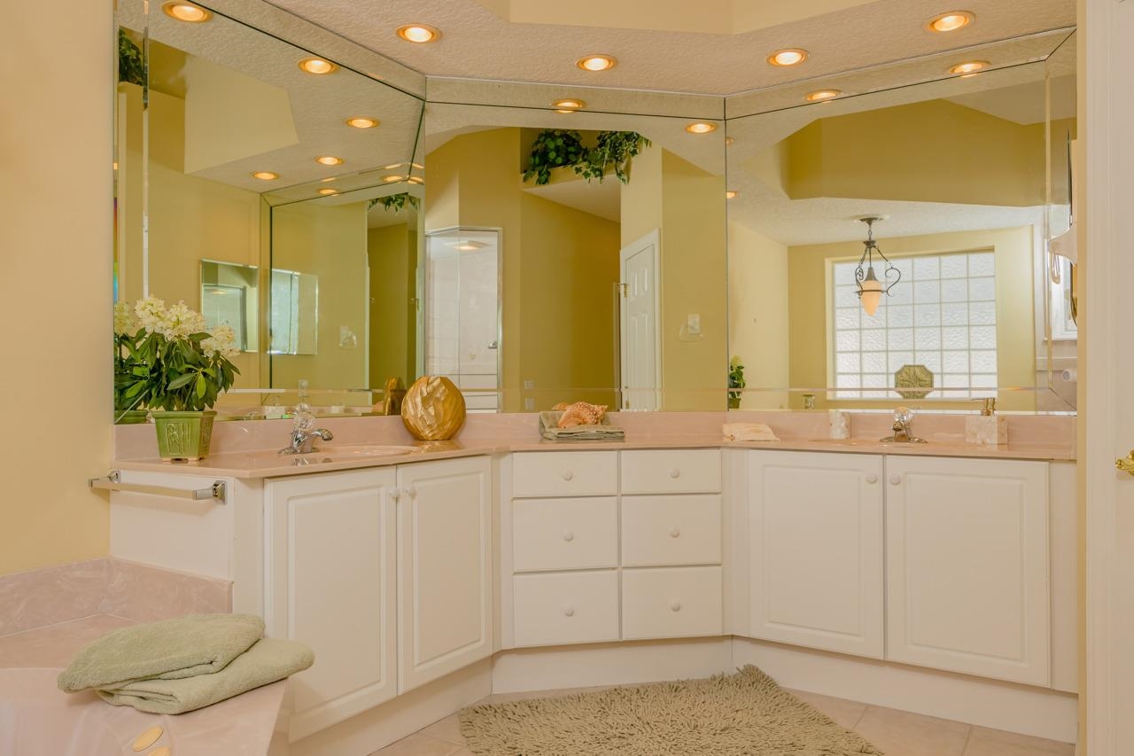 334 Marshside Dr. N.
