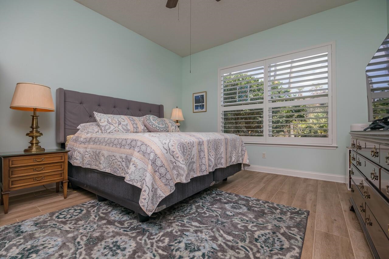 636 Sand Isles Circle