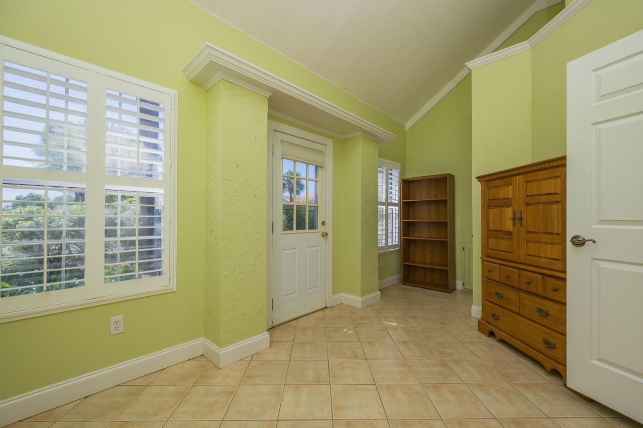 253 Marshside Drive North