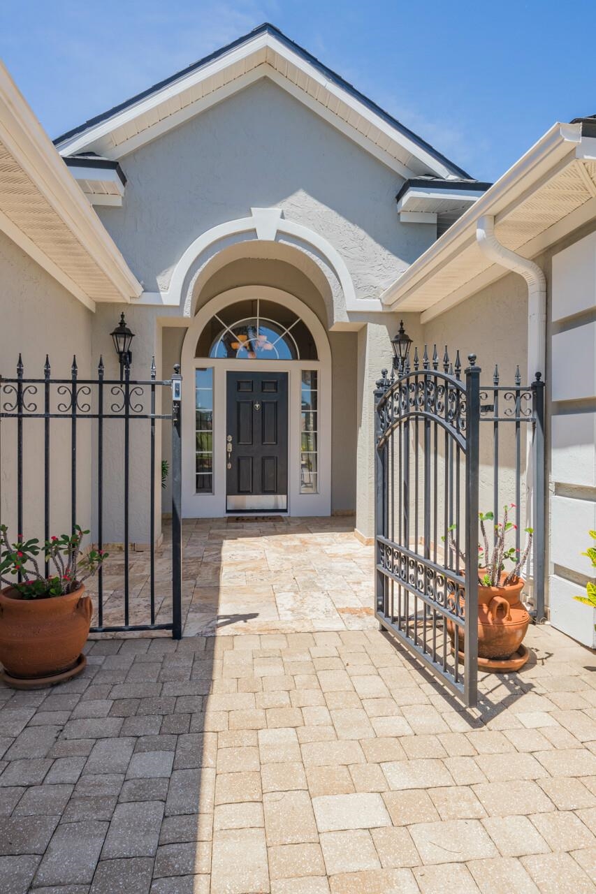 253 Marshside Drive North