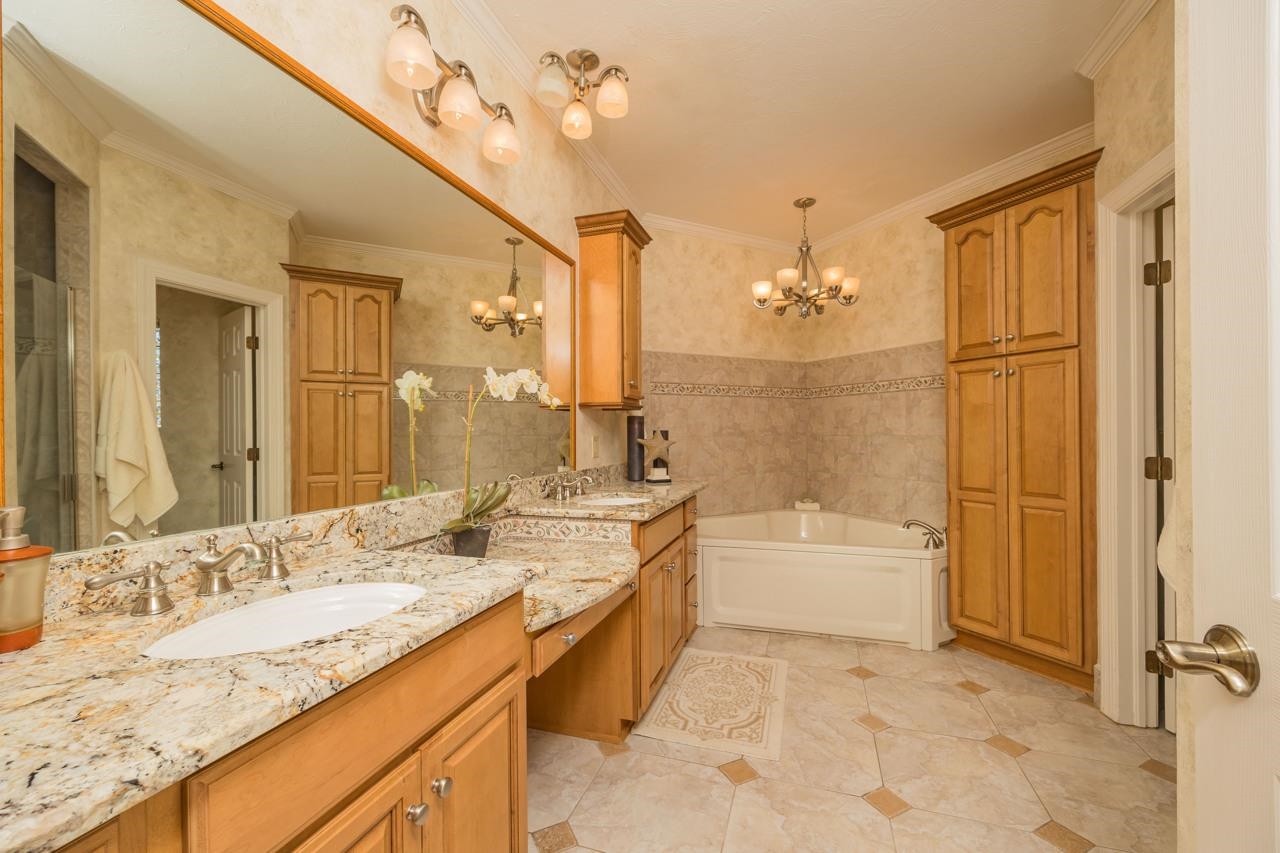 253 Marshside Drive North