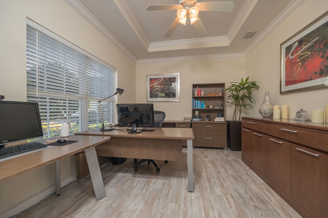 805 Doral Ct