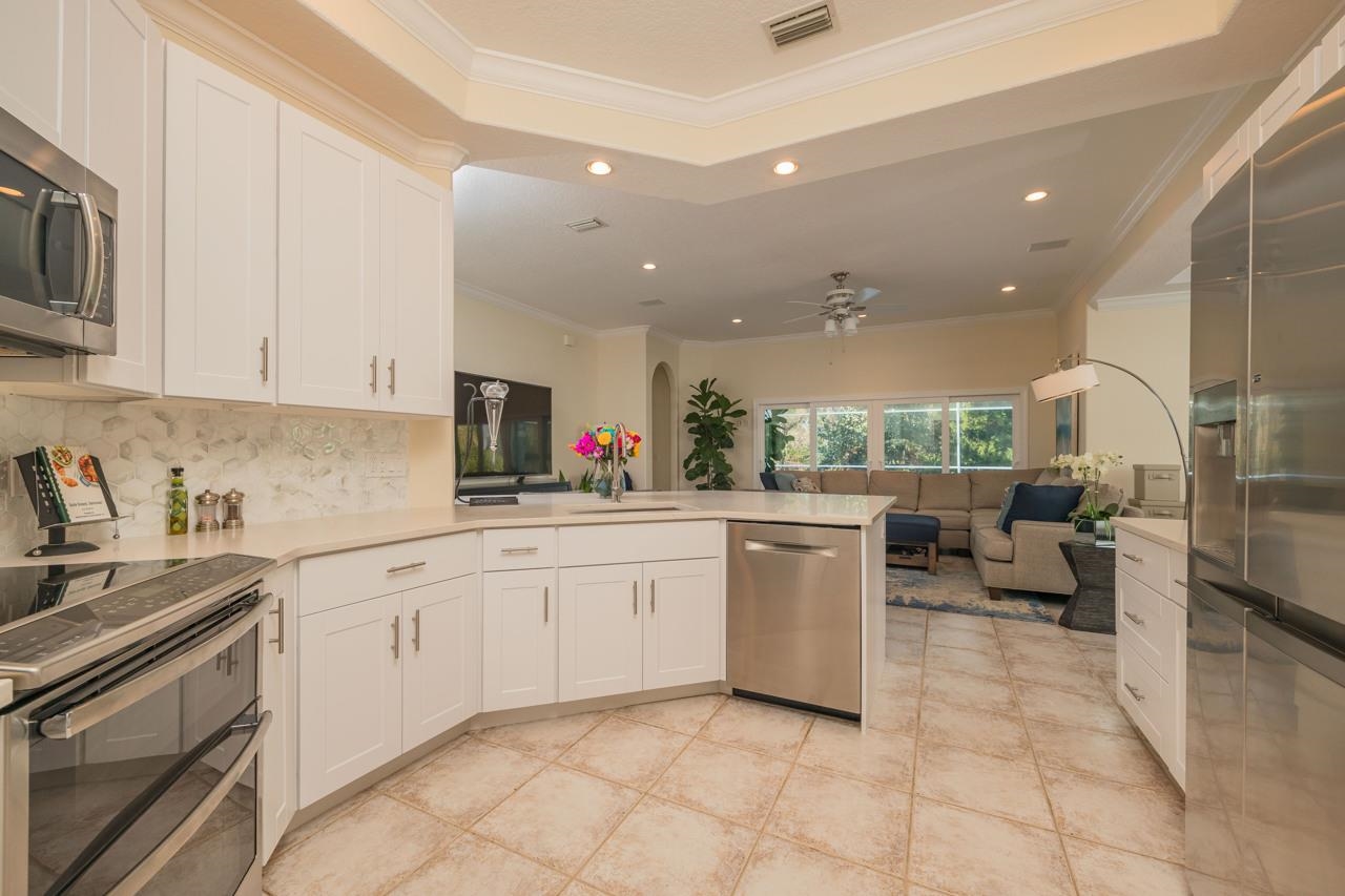 805 Doral Ct