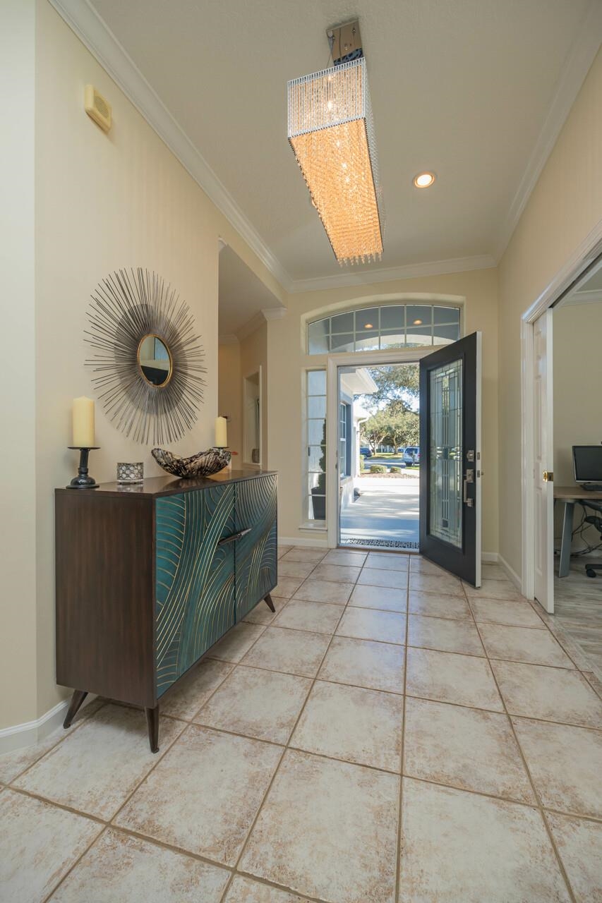 805 Doral Ct