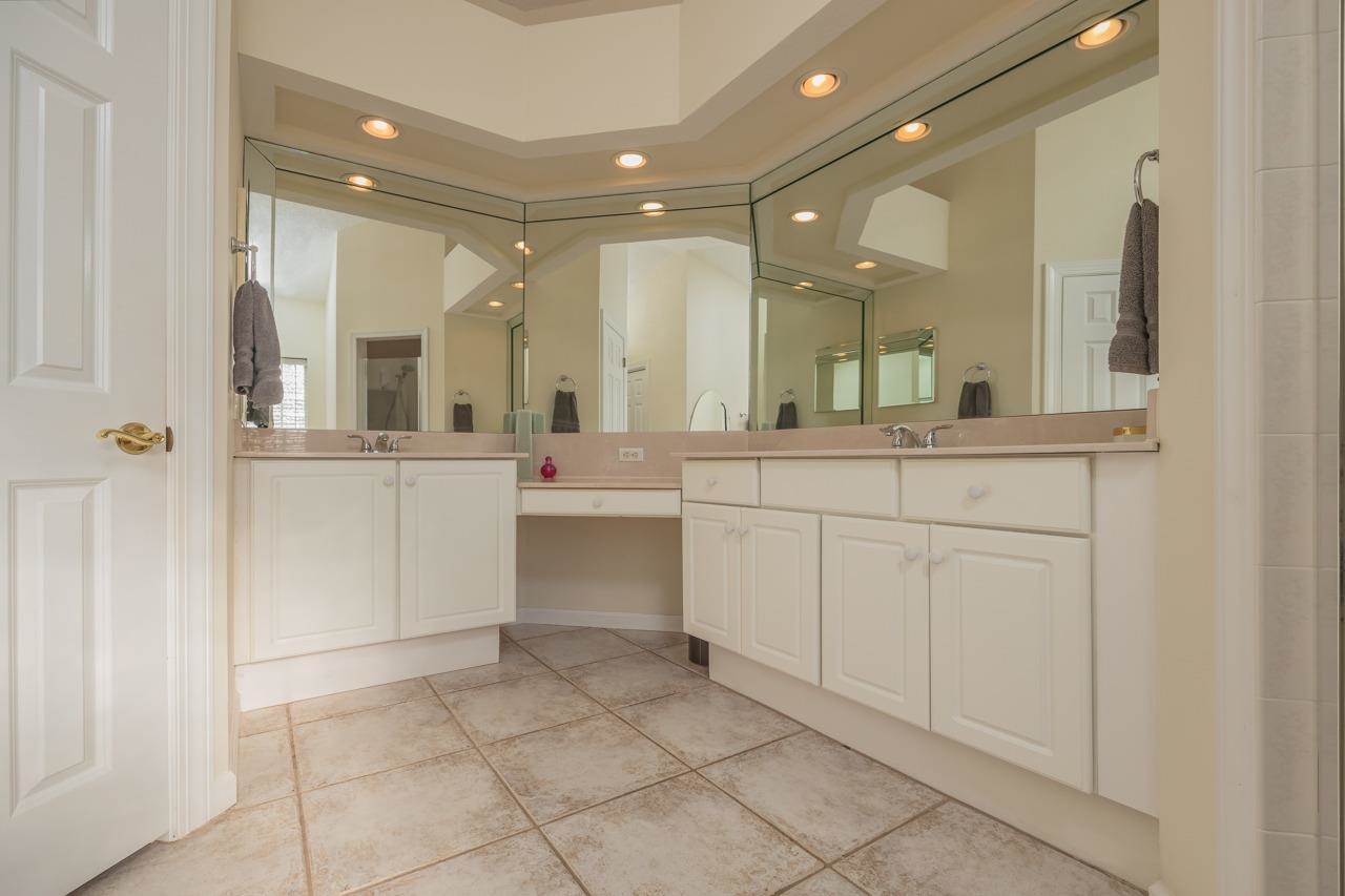 805 Doral Ct
