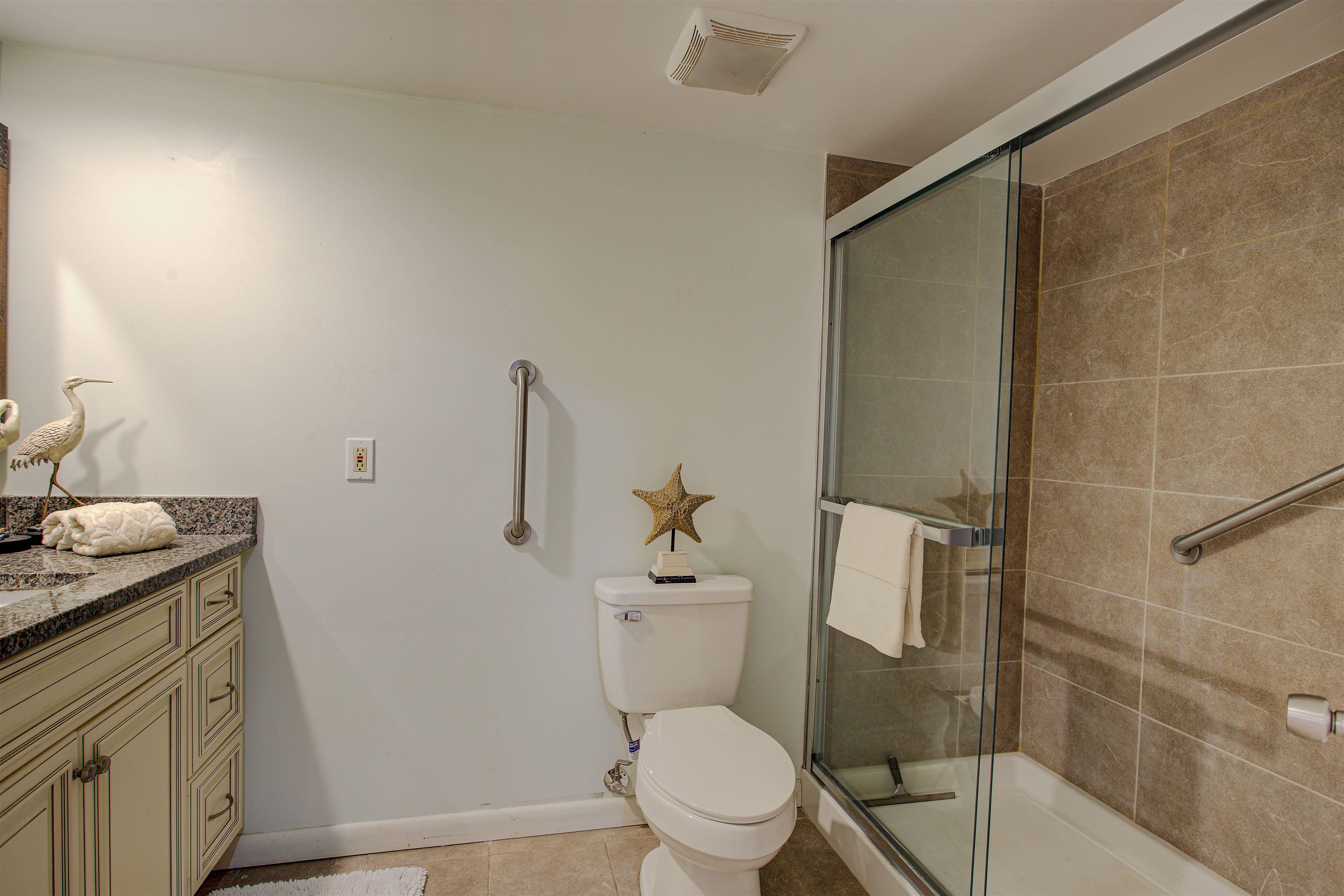 1255 D Ponce Island Dr Unit: 743