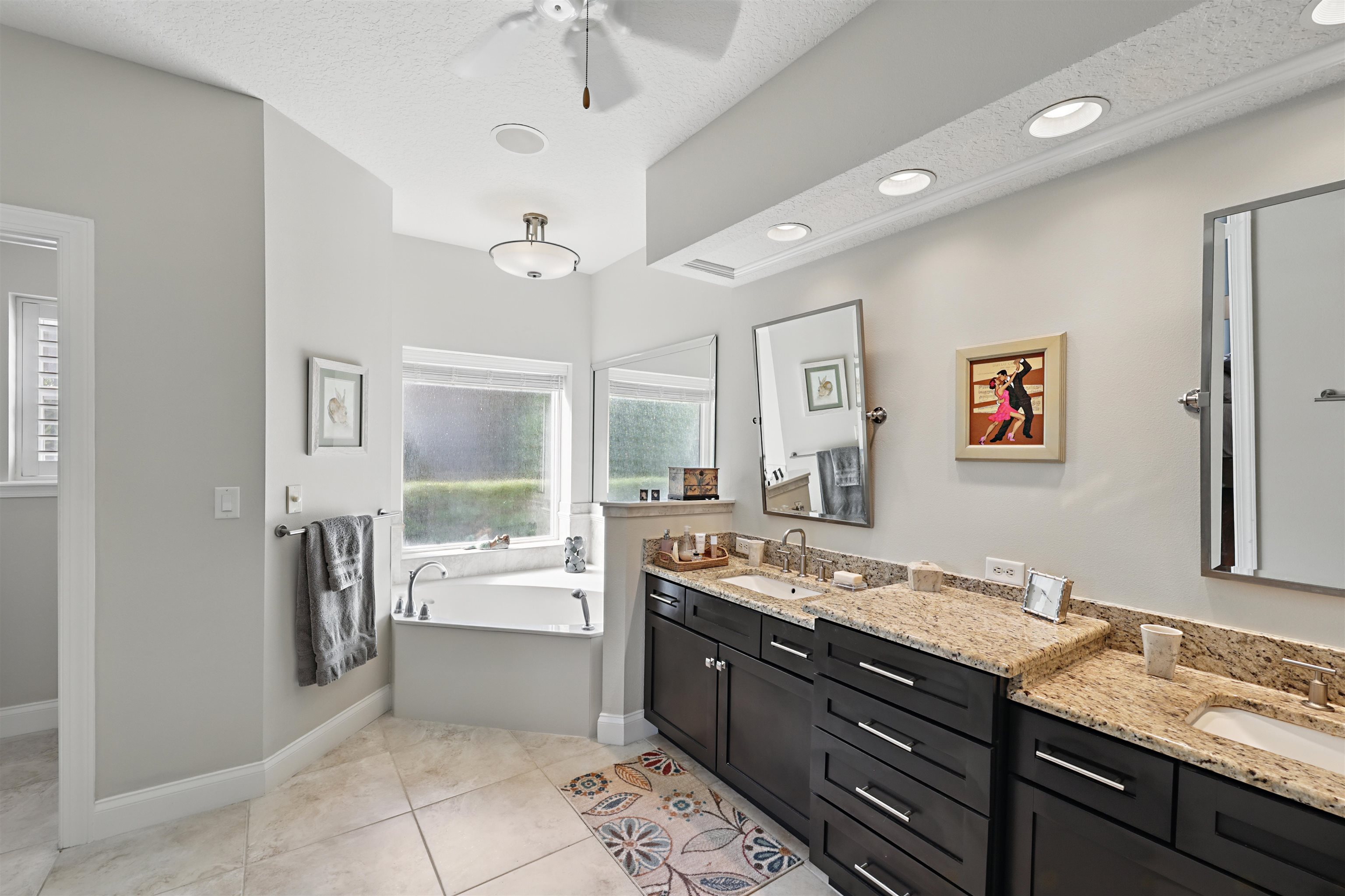 322 Fiddlers Point Dr