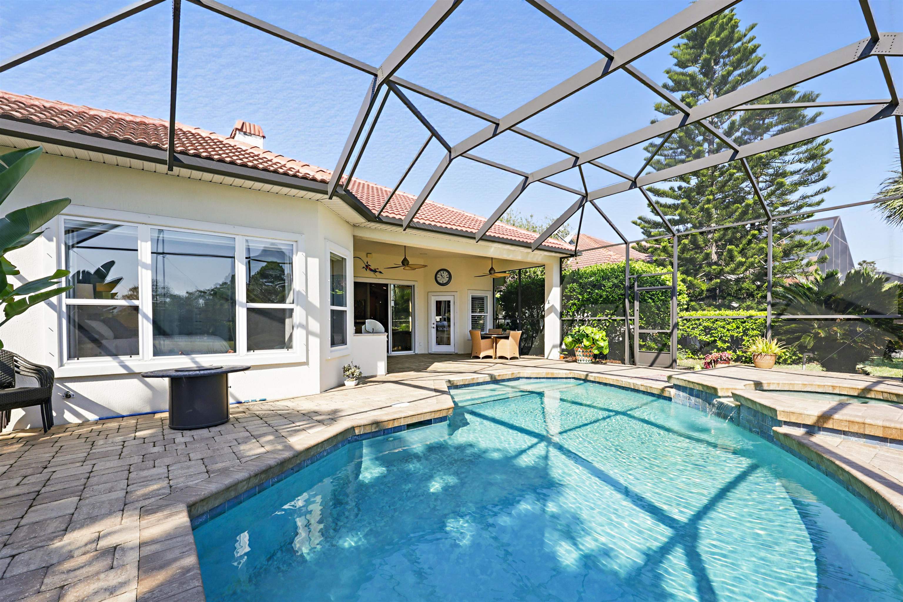 322 Fiddlers Point Dr