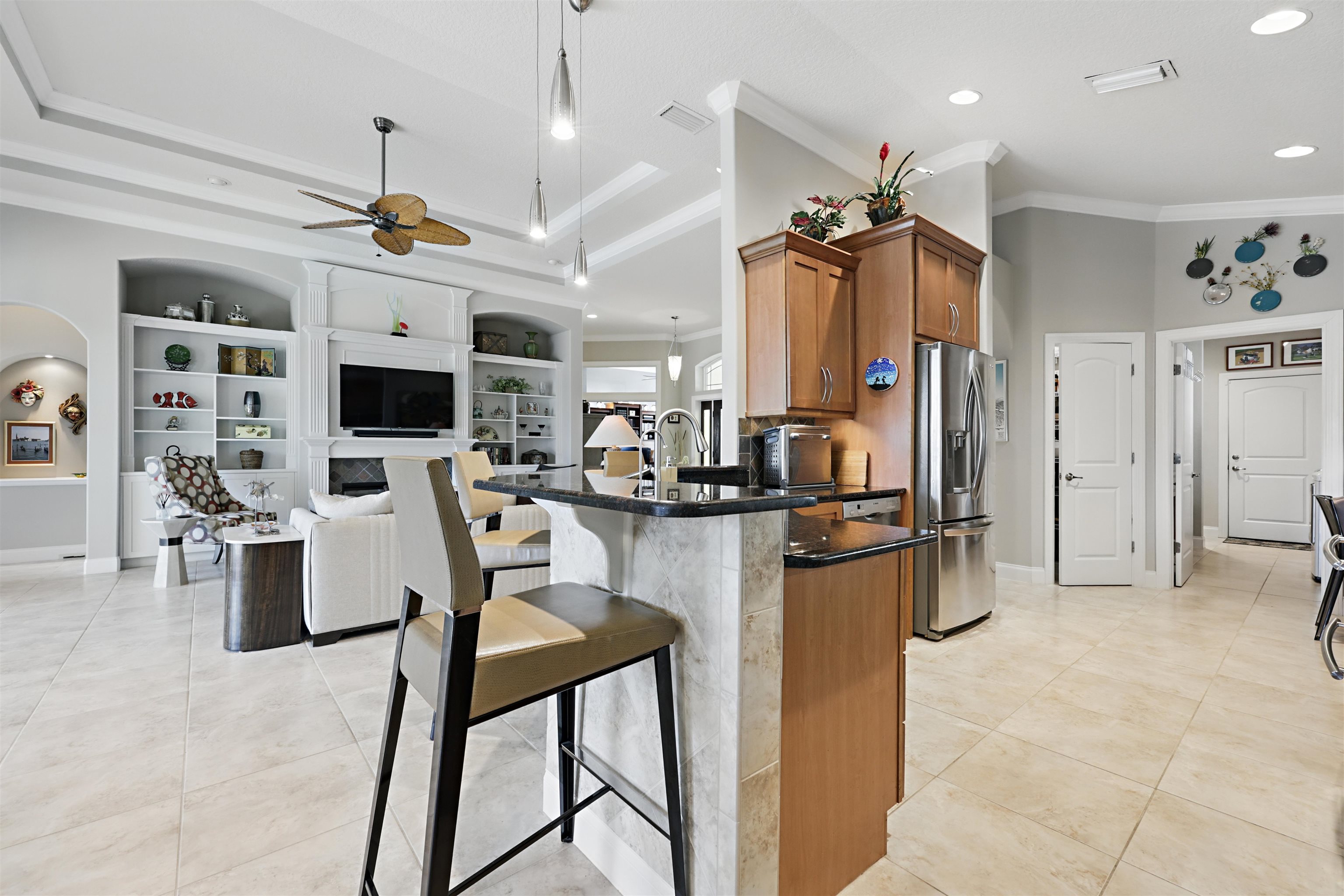 322 Fiddlers Point Dr