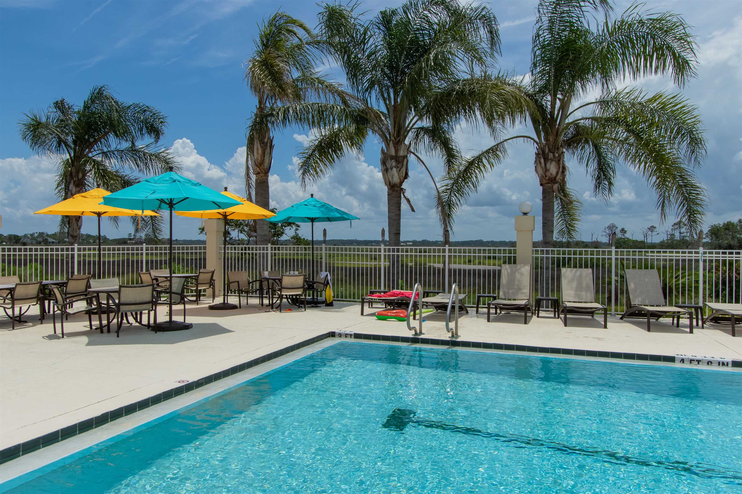305 Marsh Point Cir
