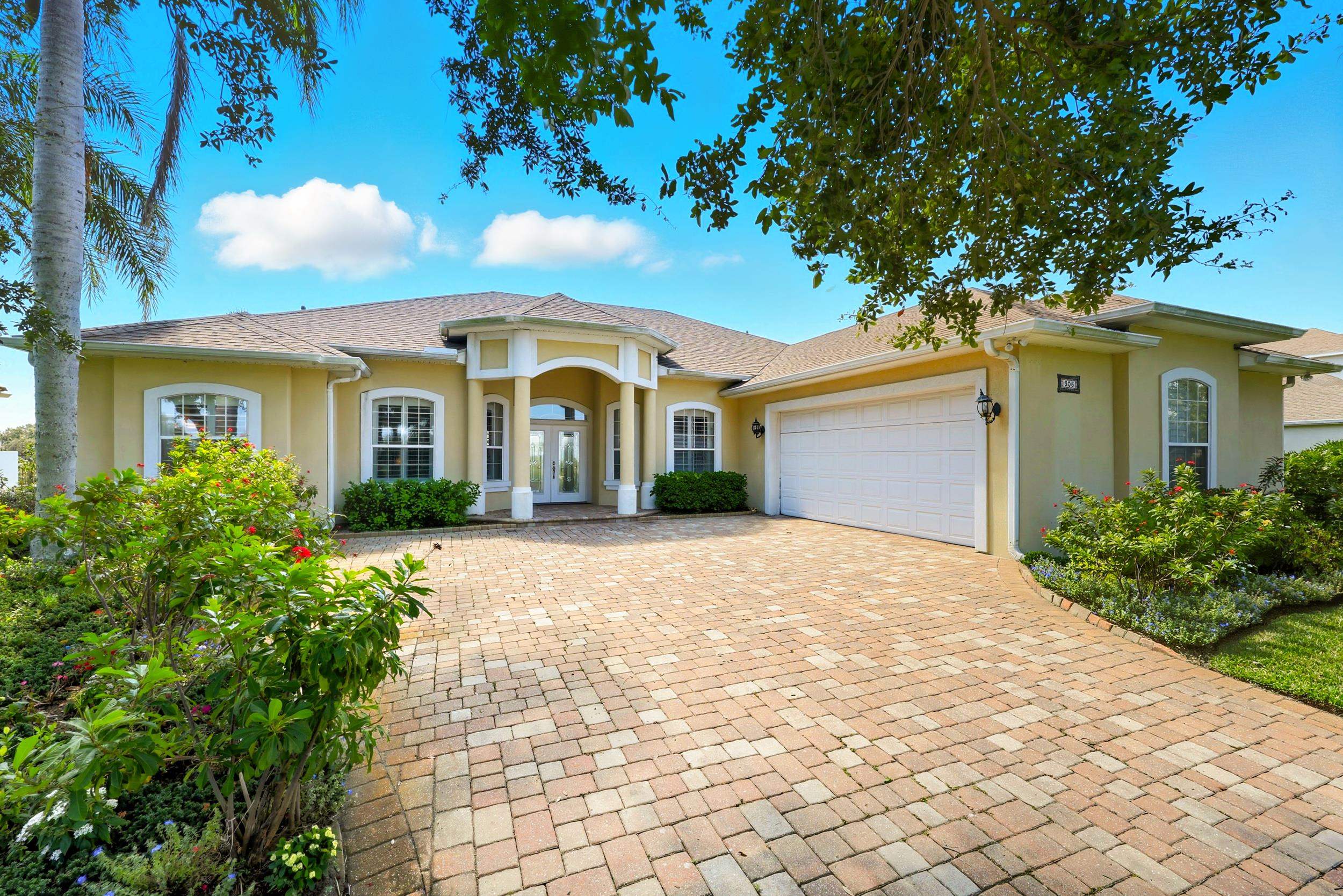 305 Marsh Point Cir