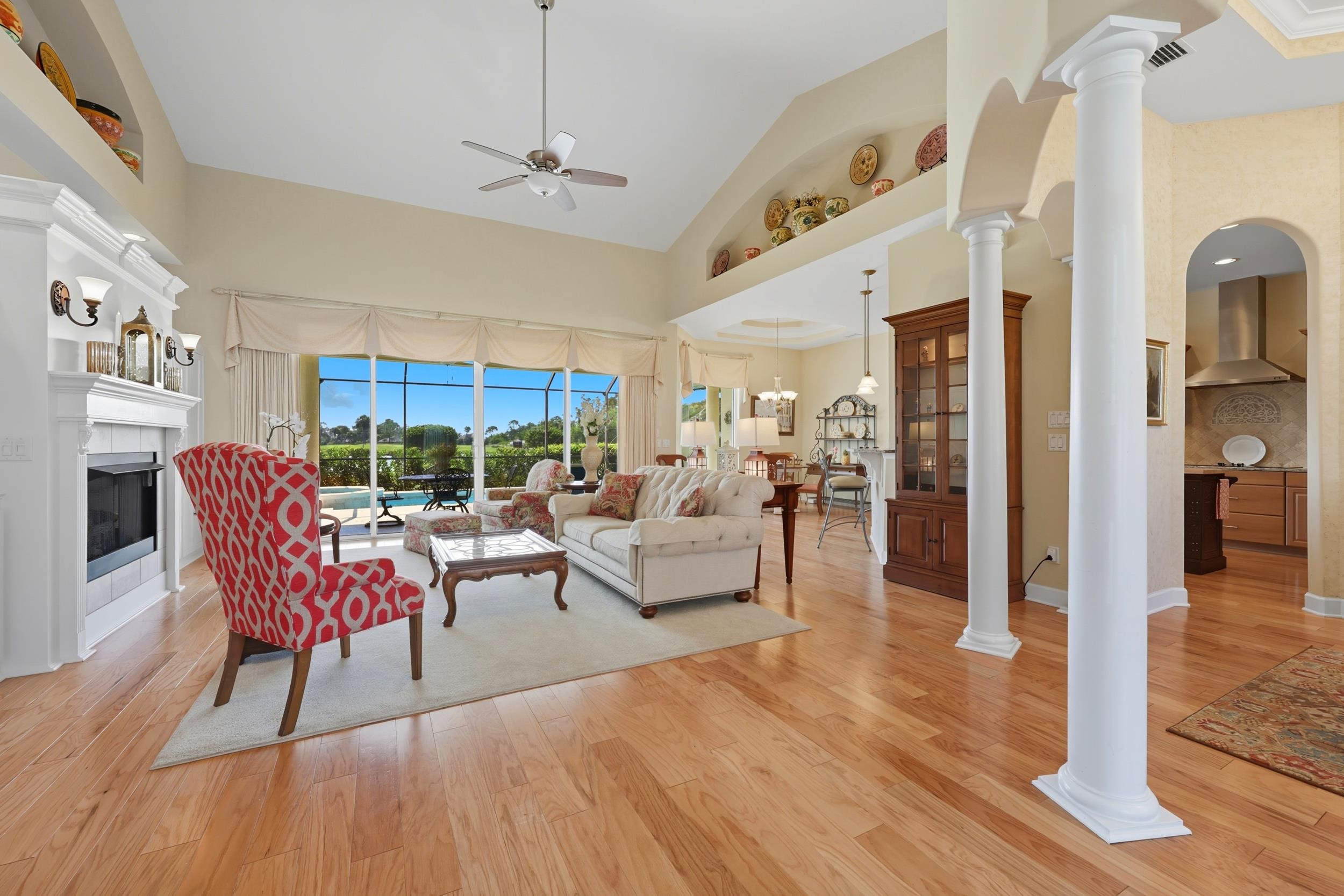 305 Marsh Point Cir