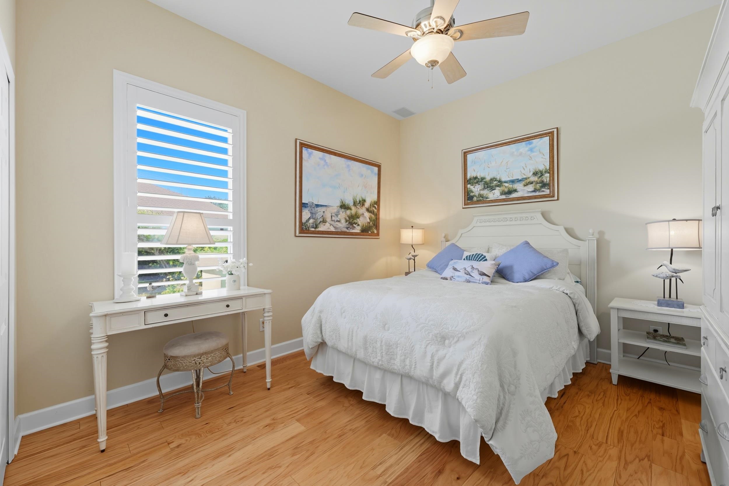 305 Marsh Point Cir