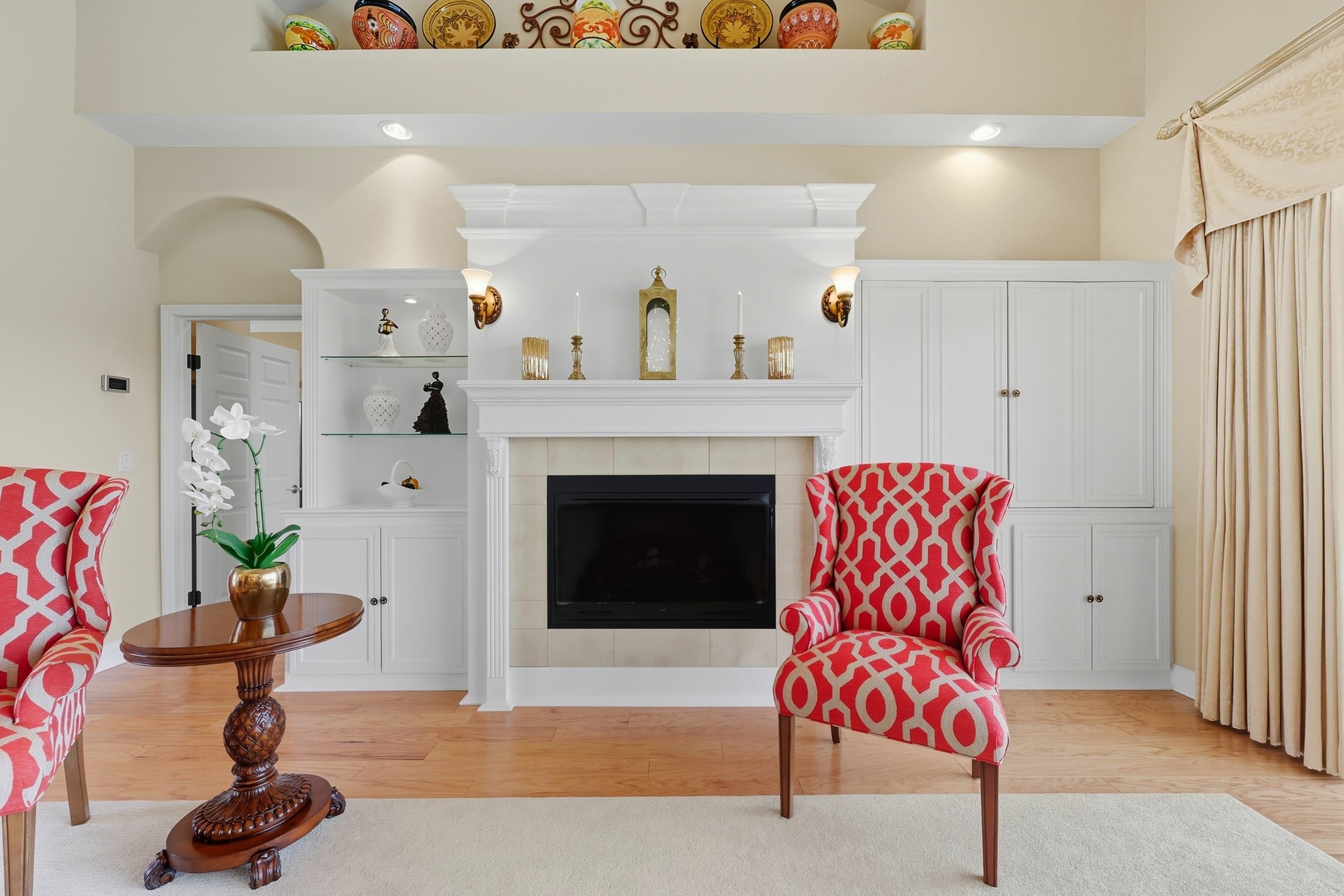 305 Marsh Point Cir