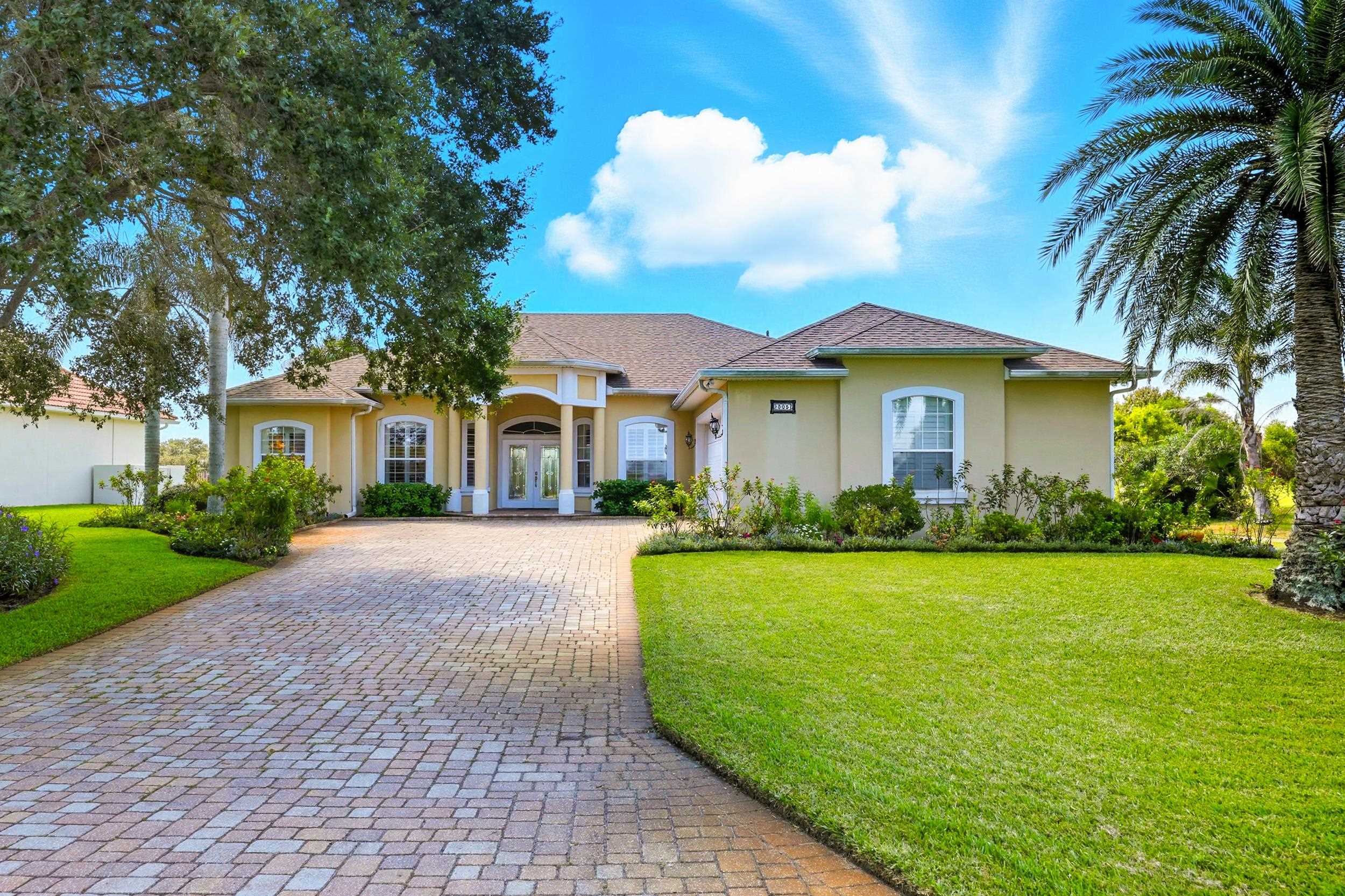 305 Marsh Point Cir