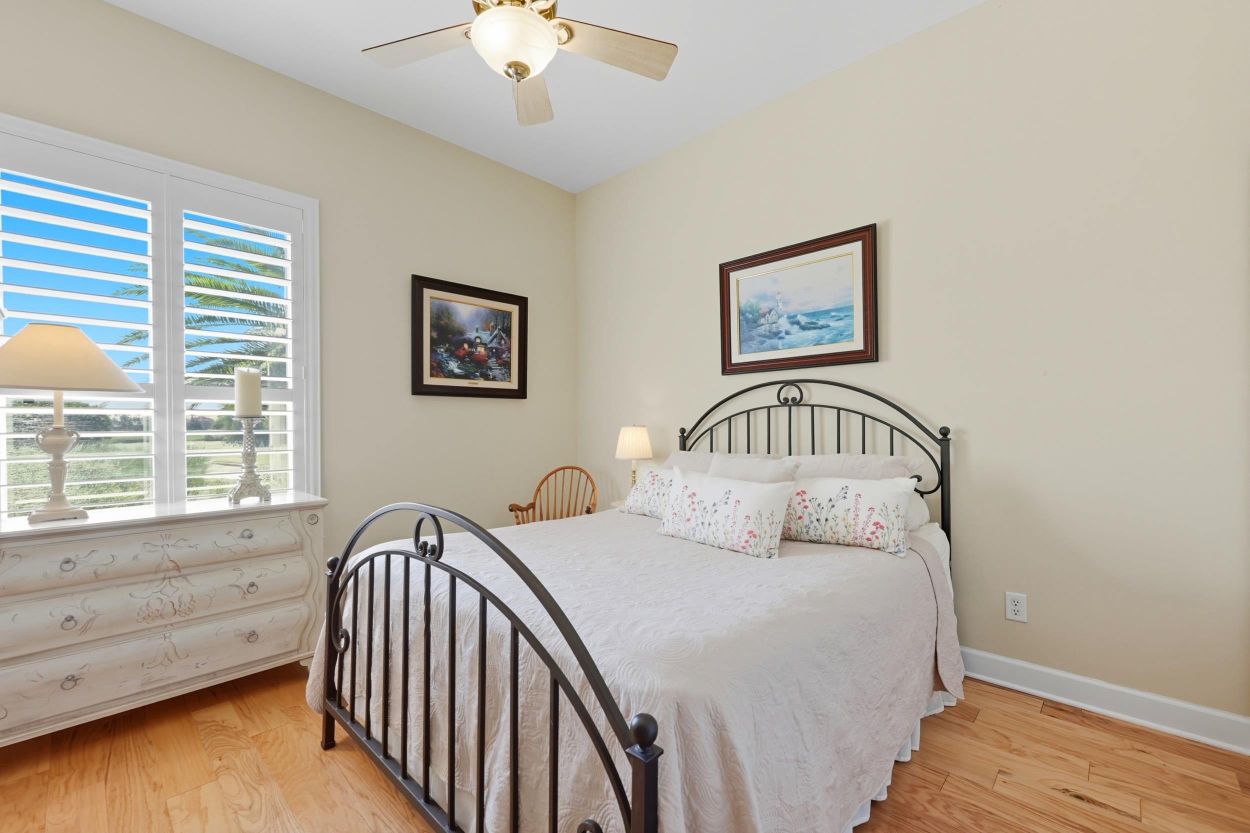305 Marsh Point Cir