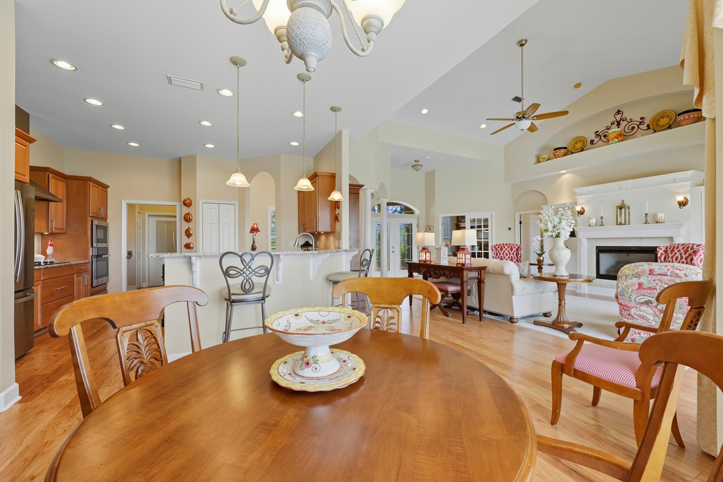 305 Marsh Point Cir