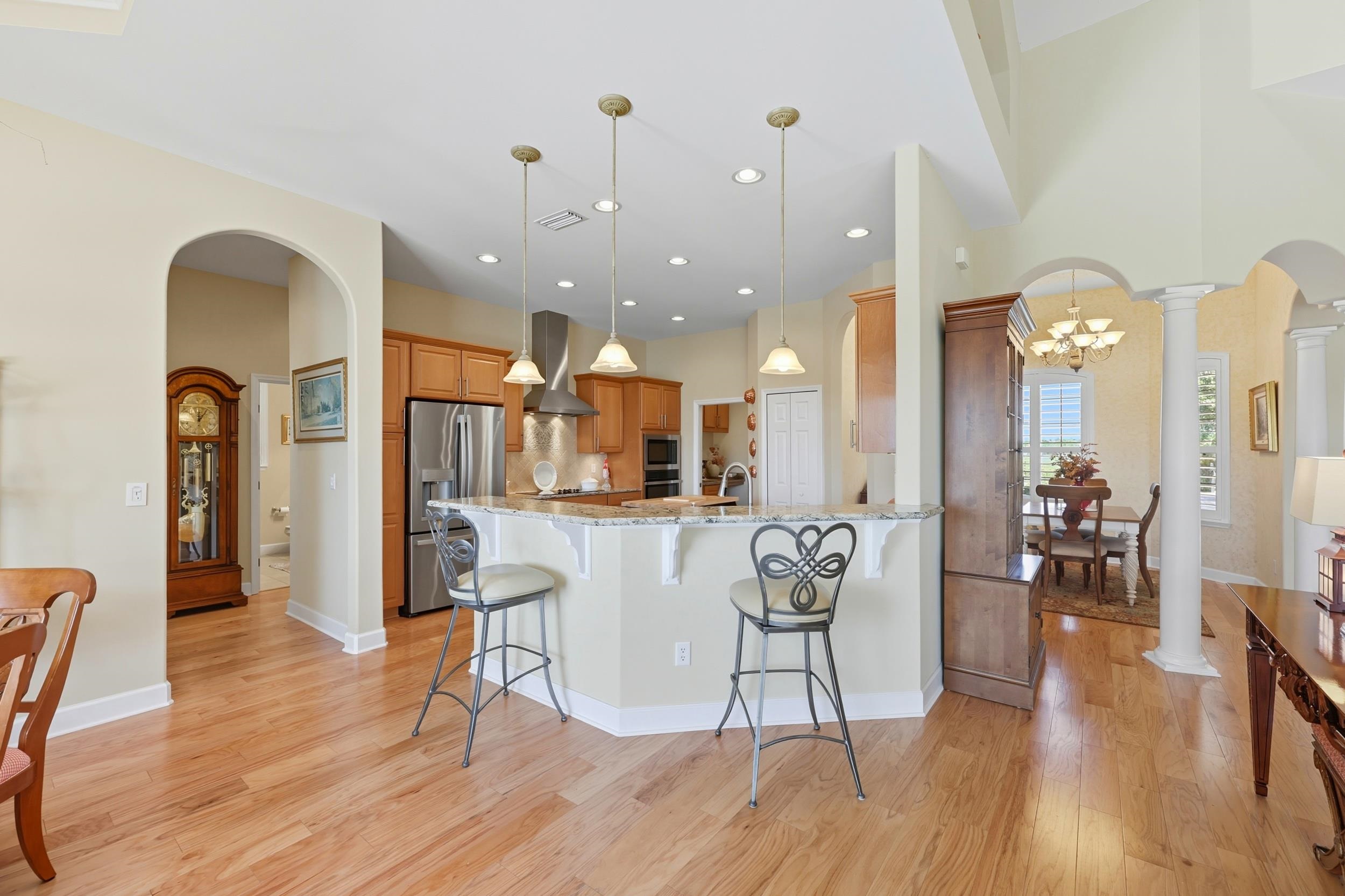 305 Marsh Point Cir