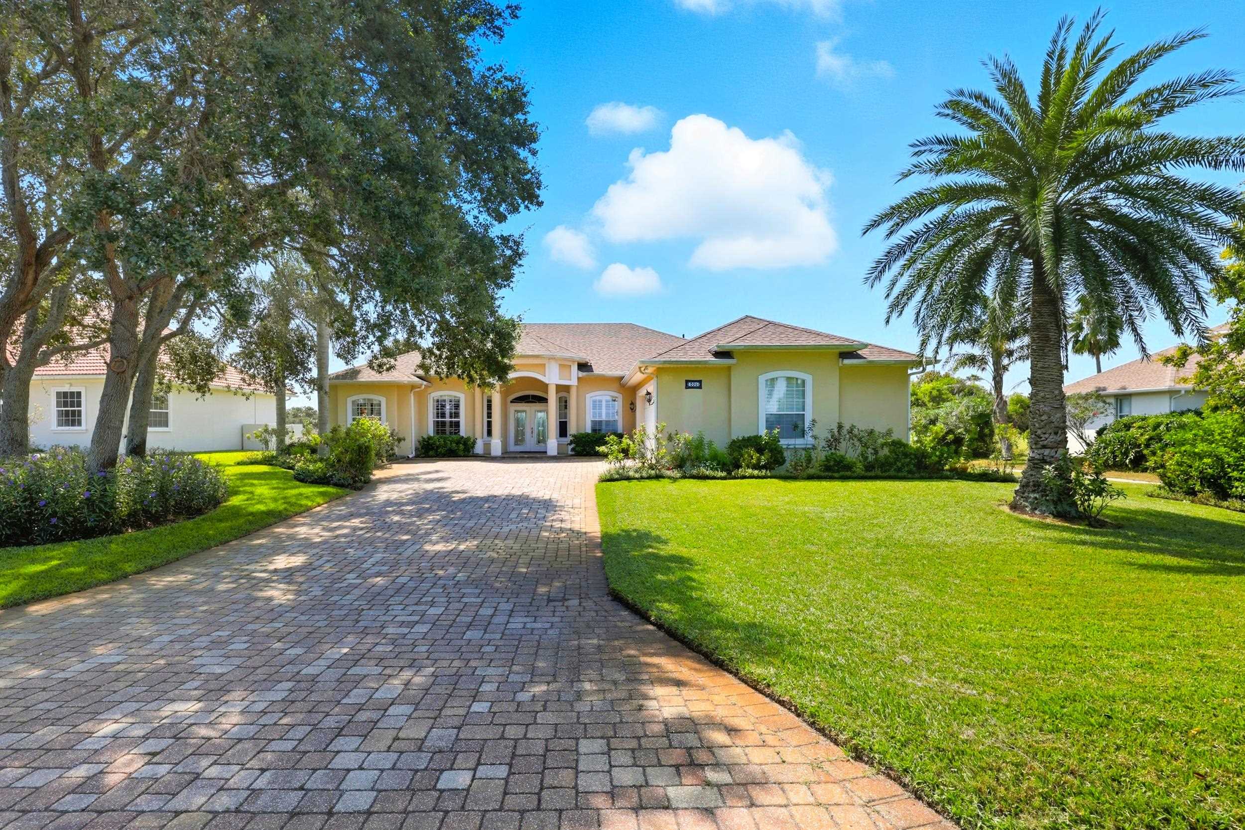 305 Marsh Point Cir
