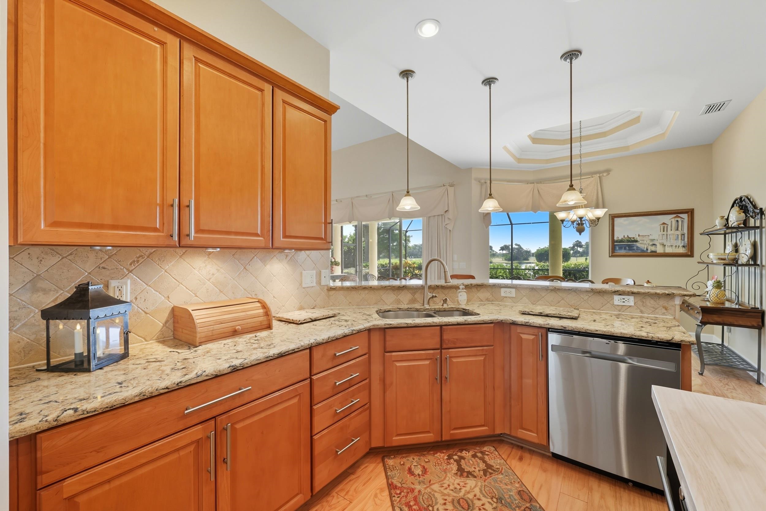 305 Marsh Point Cir