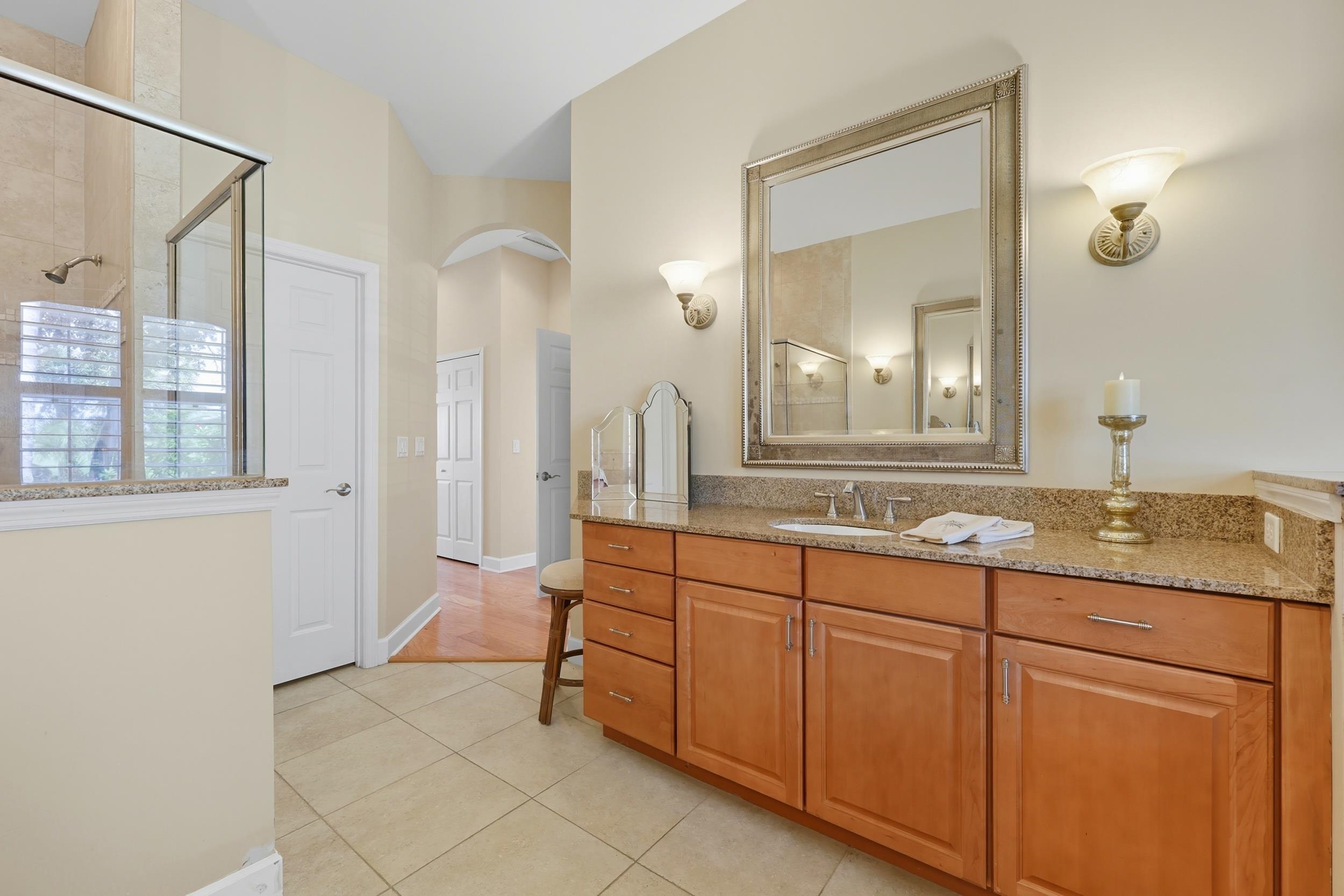 305 Marsh Point Cir