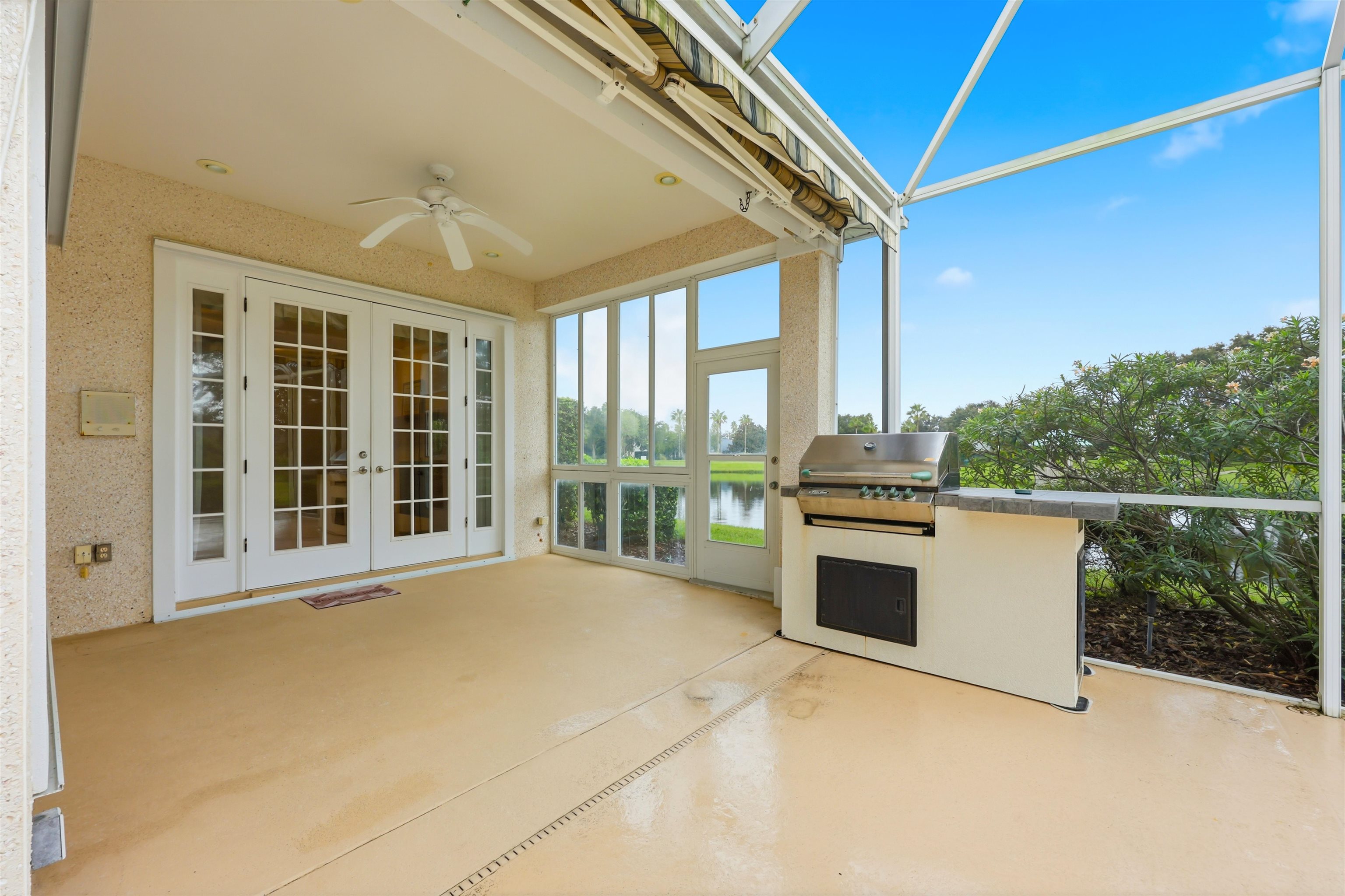 800 Summer Bay Dr